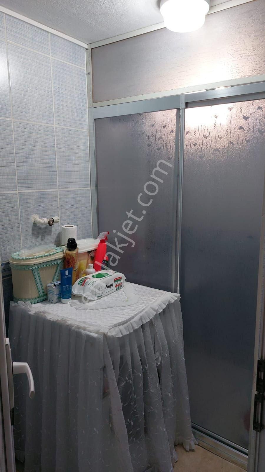 Üçkardeşler Emlak Şeko Satılık Daire Bağcılarda - Görsel 6