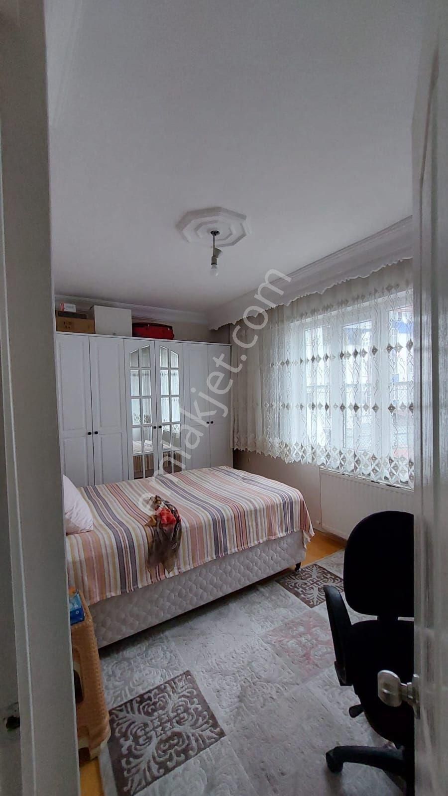 Üçkardeşler Emlak Şeko Satılık Daire Bağcılarda - Görsel 5