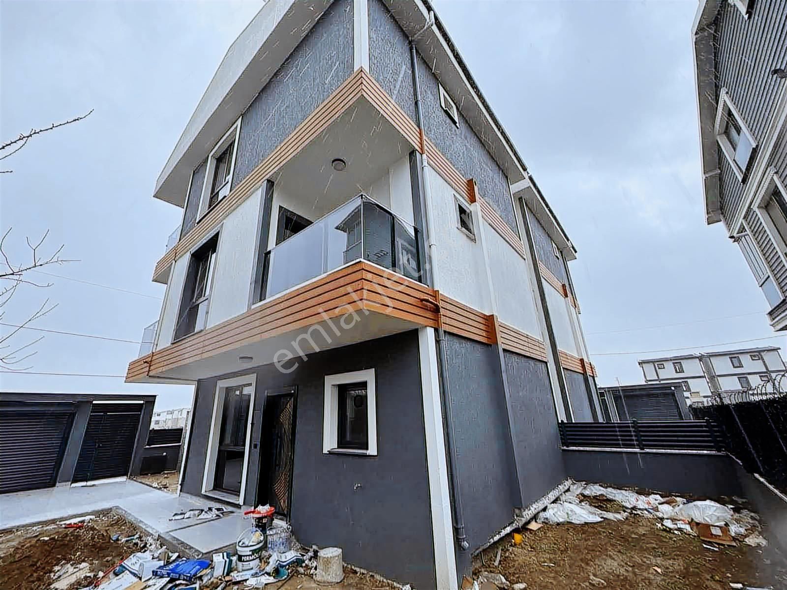 #mega Yapı# Ozel Mımarı Genıs Bahcelı 4+1 Luks Vılla - Görsel 2