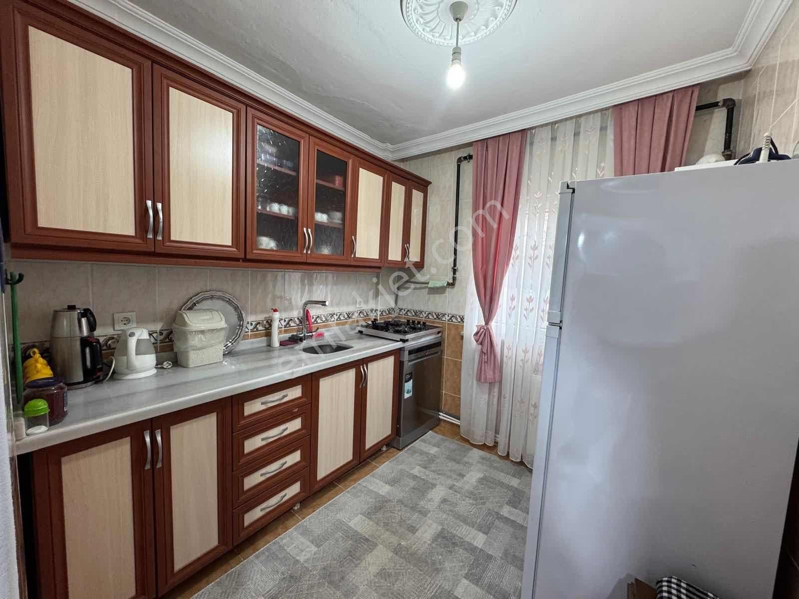 #mega Yapı# 5+1 Kapalı Mutfak Havuz Uygun Arsalı Villa - Görsel 31