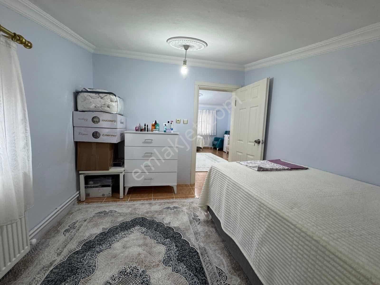 #mega Yapı# 5+1 Kapalı Mutfak Havuz Uygun Arsalı Villa - Görsel 35