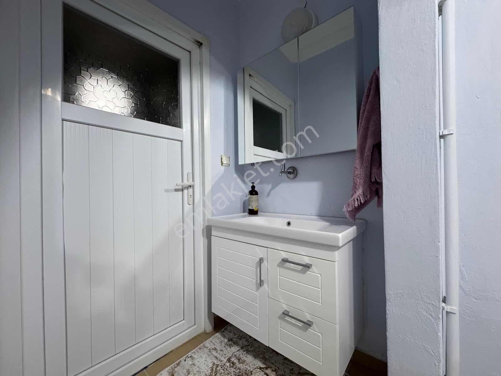 #mega Yapı# 5+1 Kapalı Mutfak Havuz Uygun Arsalı Villa - Görsel 11