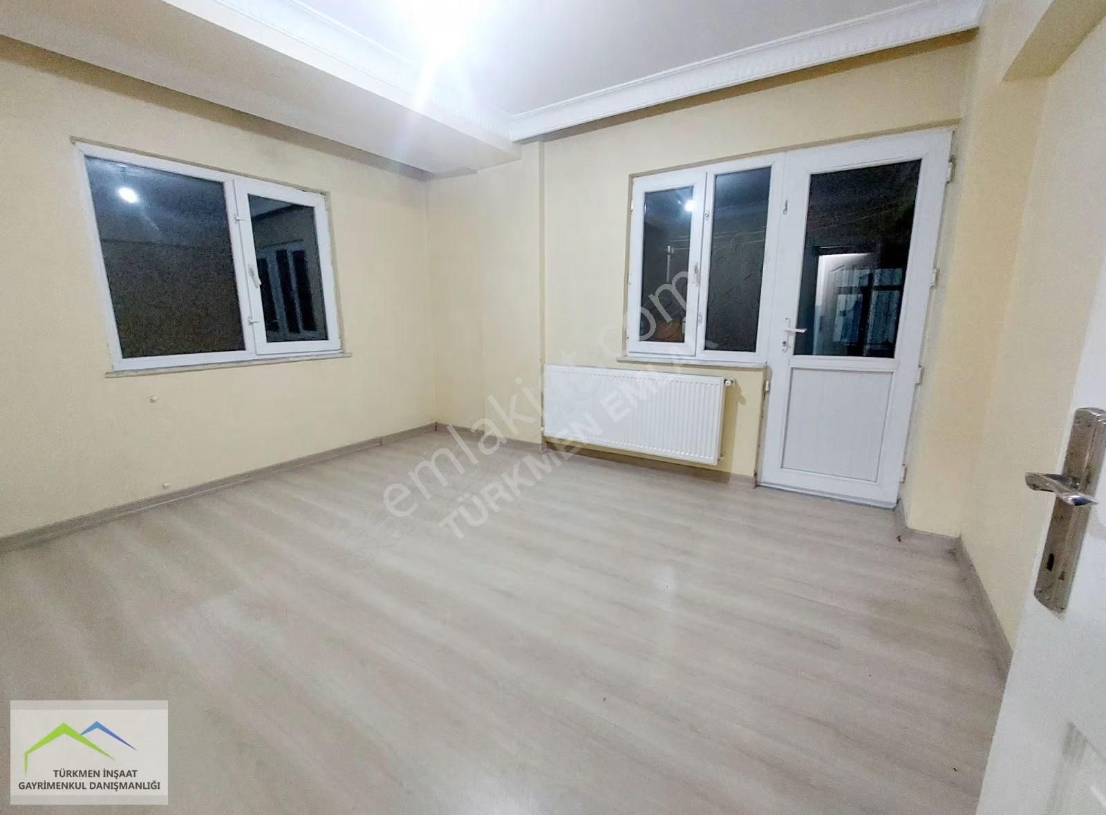 Türkmen Emlak'tan Gazi Mah. Kiralık 2+1 Balkonlu Giriş Daire