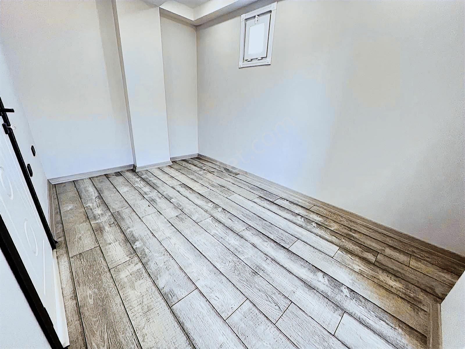 ▀▄▀▄mega Yapı ▀▄▀▄ Alt Yapılı, Merkezde, Geniş Bahçeli 3+1 Villa - Görsel 17