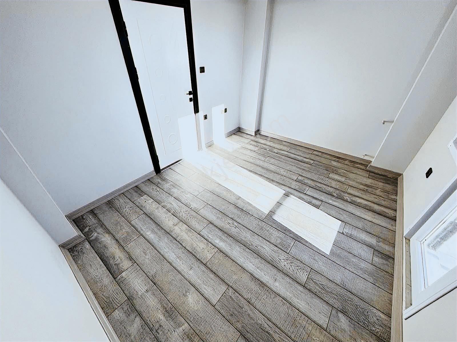 ▀▄▀▄mega Yapı ▀▄▀▄ Alt Yapılı, Merkezde, Geniş Bahçeli 3+1 Villa - Görsel 4