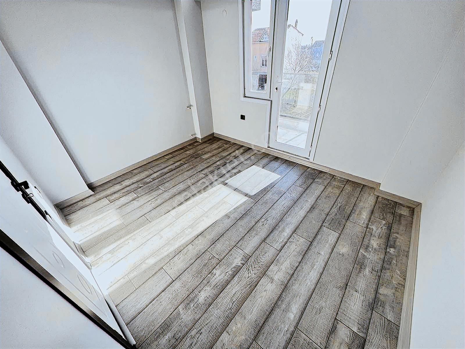 ▀▄▀▄mega Yapı ▀▄▀▄ Alt Yapılı, Merkezde, Geniş Bahçeli 3+1 Villa - Görsel 21