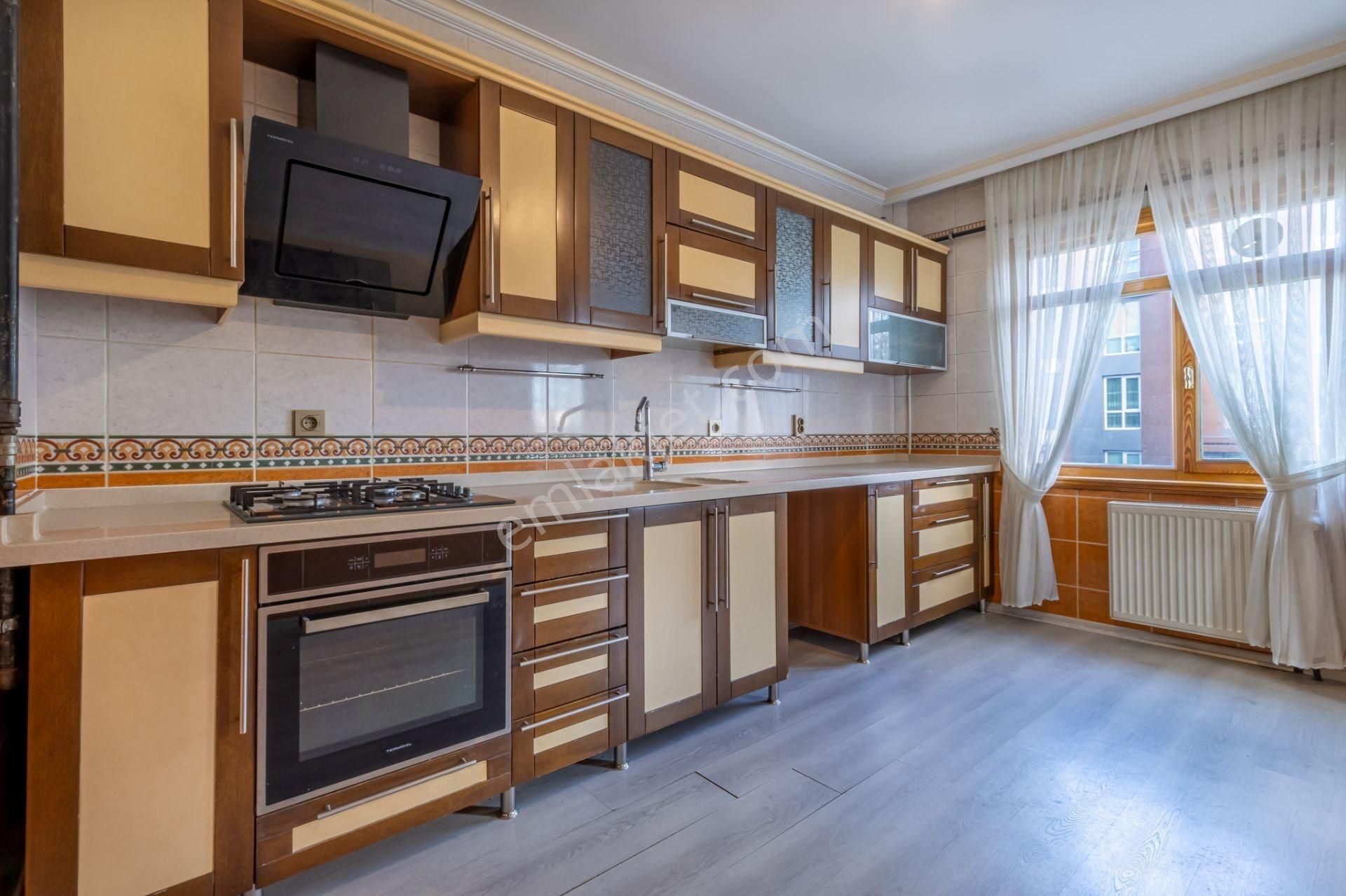 Subayevlerinde Asansörlü 4+1 Vadi Manzaralı Yapılı Satılıkdaire - Görsel 25