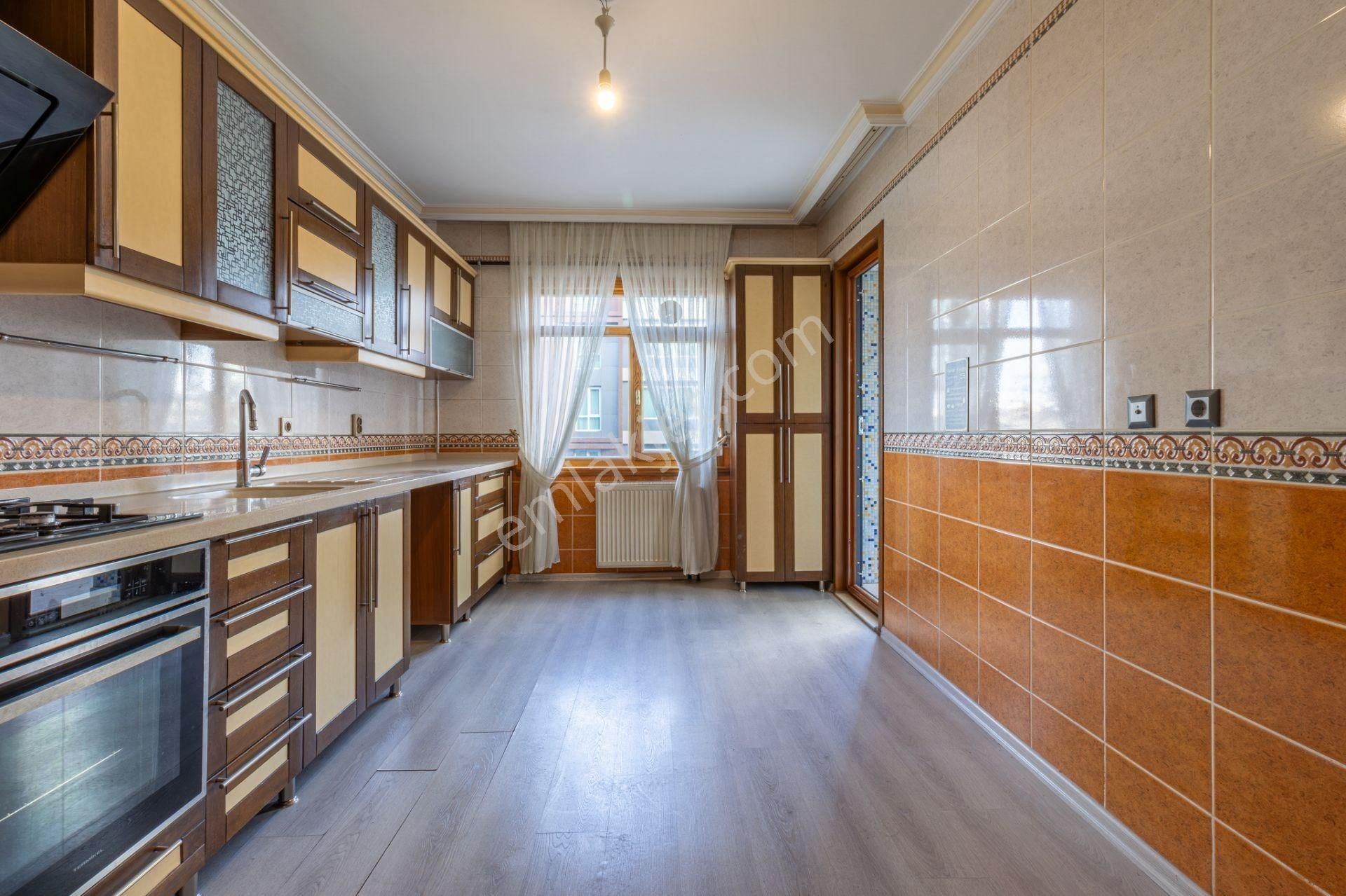 Subayevlerinde Asansörlü 4+1 Vadi Manzaralı Yapılı Satılıkdaire - Görsel 27