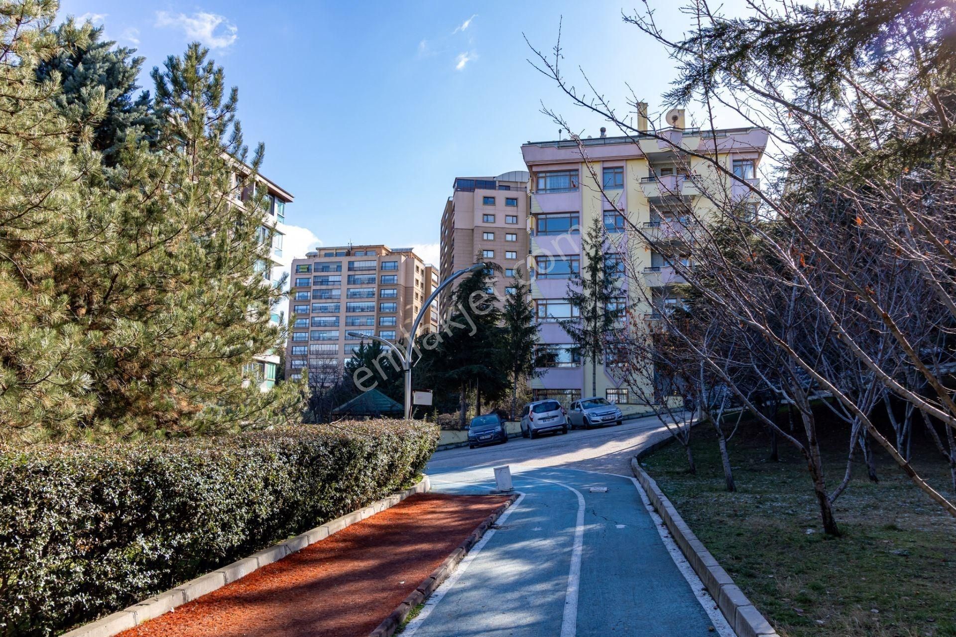 Subayevlerinde Asansörlü 4+1 Vadi Manzaralı Yapılı Satılıkdaire - Görsel 13