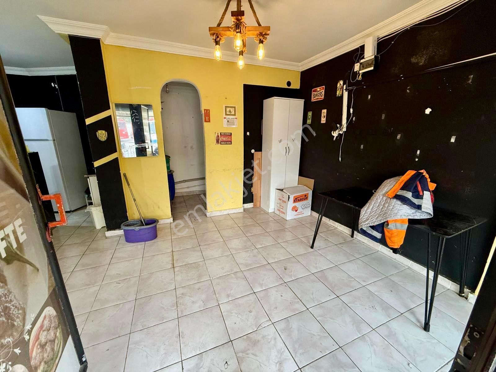 Uyanış Otobüs Son Durakları Karşısı Düz Ayak 55m2 Dükkan - Görsel 4