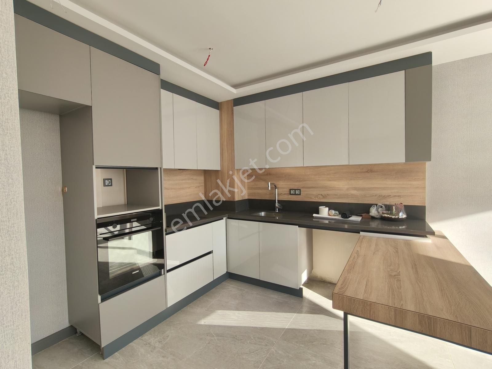 Yeni Trend/çamlıca/ipektaş Caddede/sıfır/konut Veya Ofise/1+1 - Görsel 23