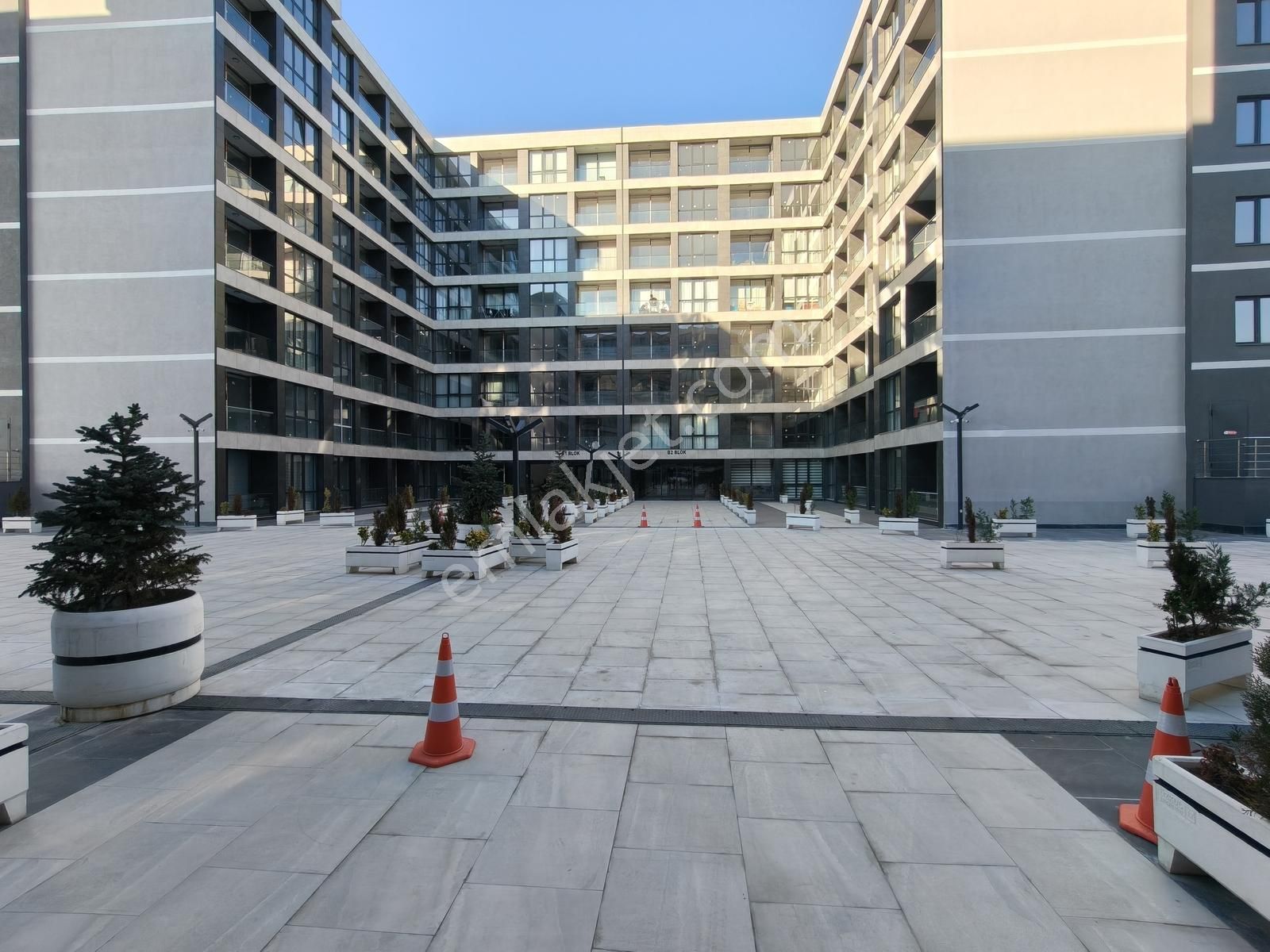 Yeni Trend/çamlıca/ipektaş Caddede/sıfır/konut Veya Ofise/1+1 - Görsel 9