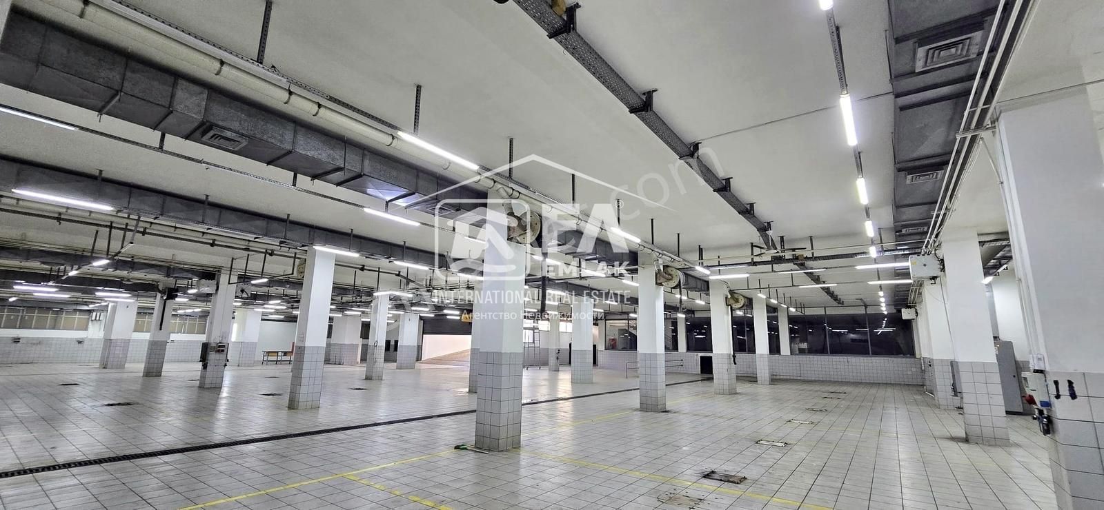 Fa'dan Gmk Bulvar Üzerinde1.860m² Rampalı,yüksek Tavanlı İşyeri