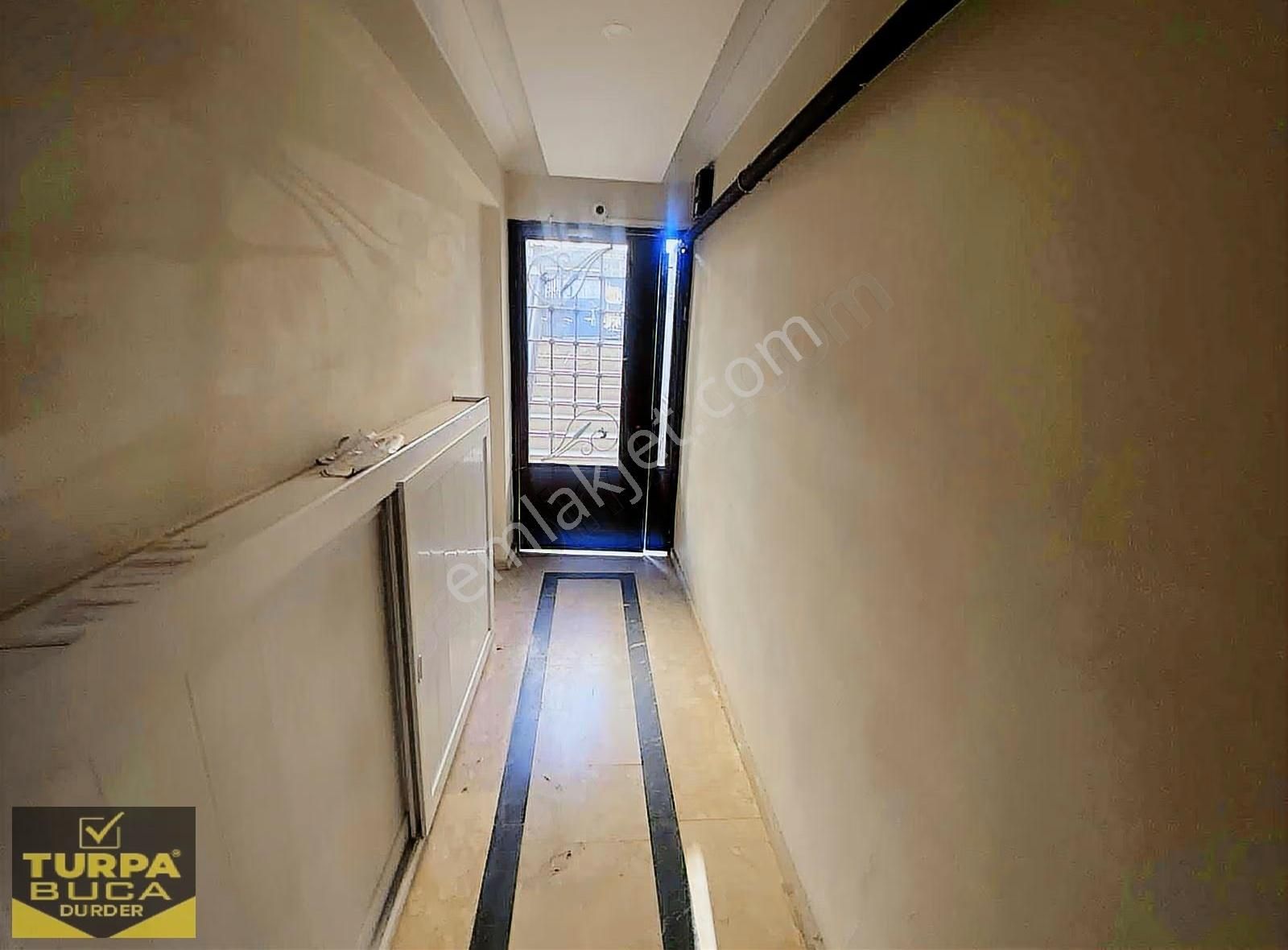 Turpa'dan Kredi Sınırlamasız 2+1 Bahçeli D.gazlı 10yıllık Daire - Görsel 9