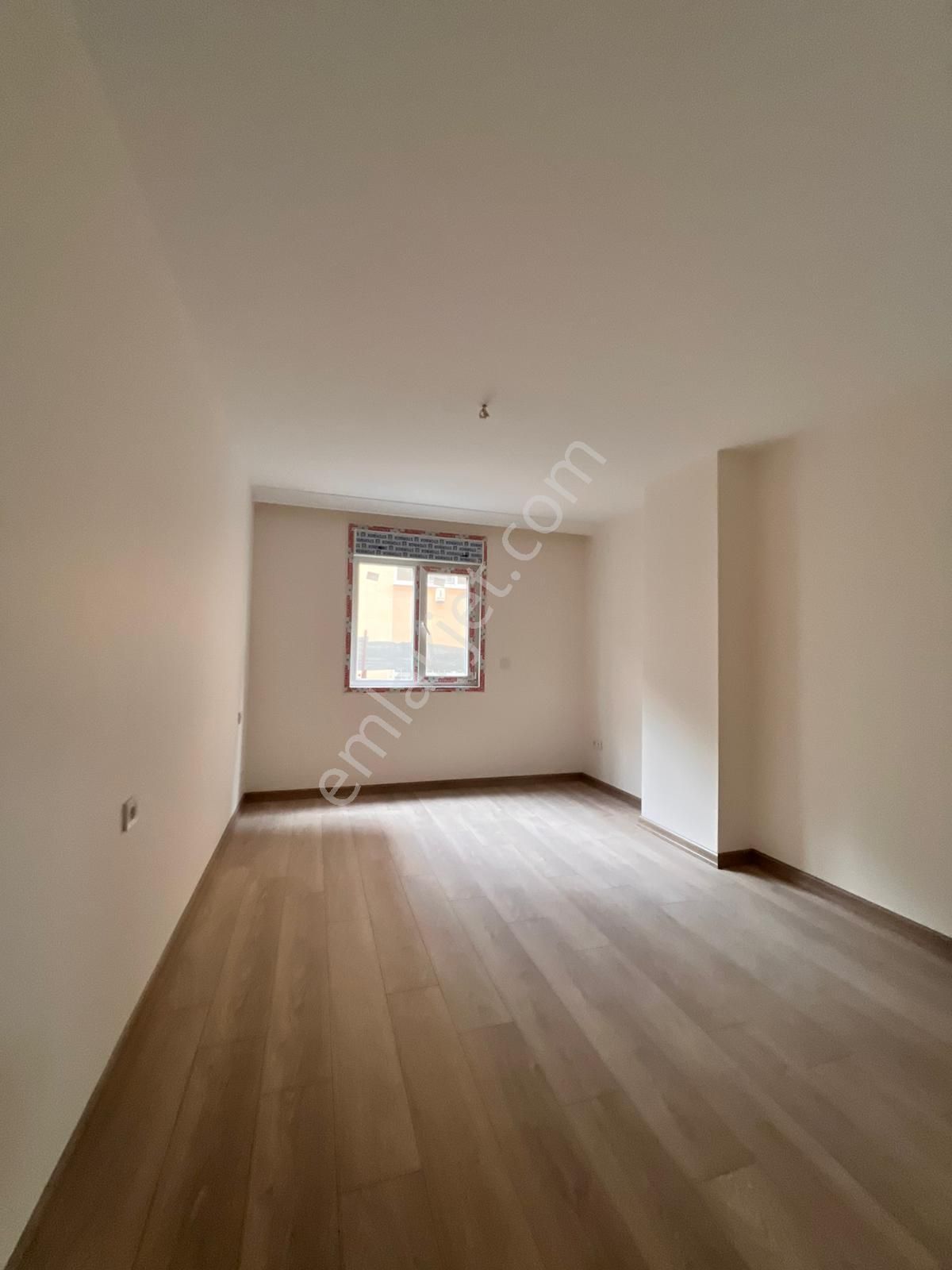 Küçükyalı'da Marmaraya Yakın Lüks Ara Kat 2+1 - Görsel 13