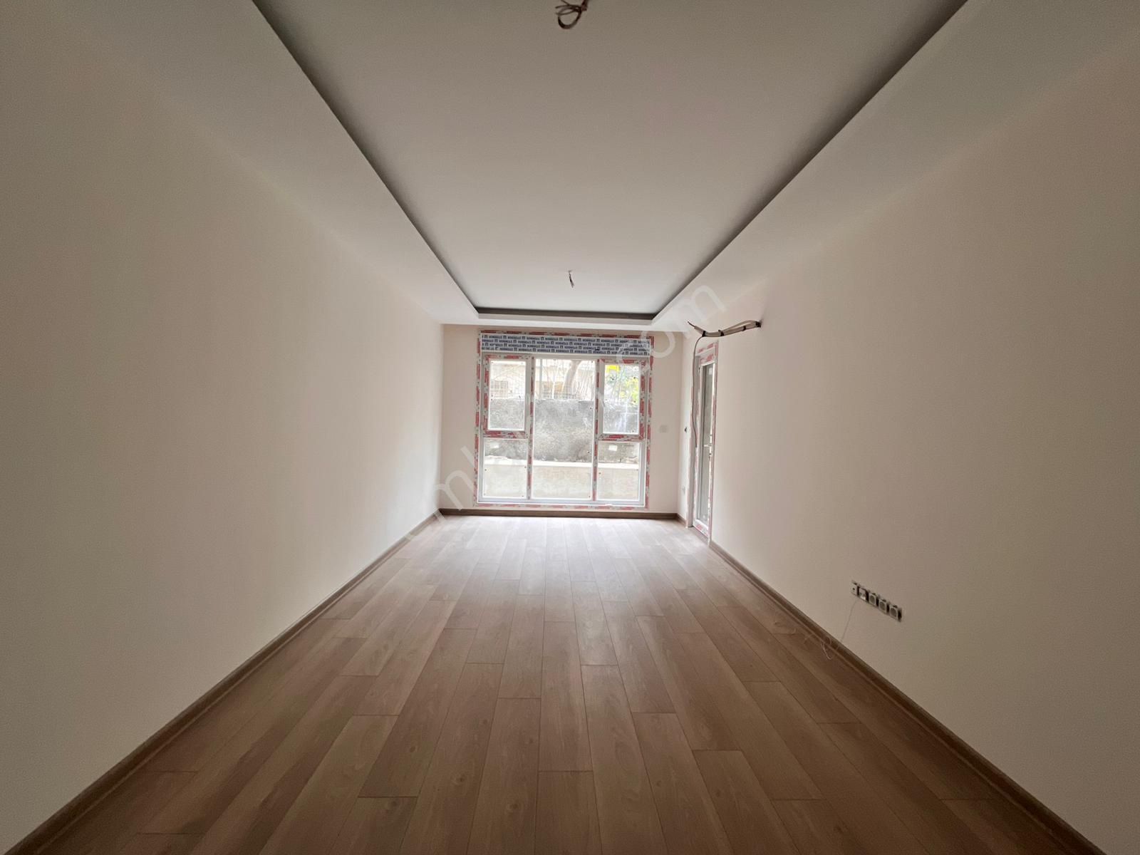 Küçükyalı'da Marmaraya Yakın Lüks Ara Kat 2+1 - Görsel 8