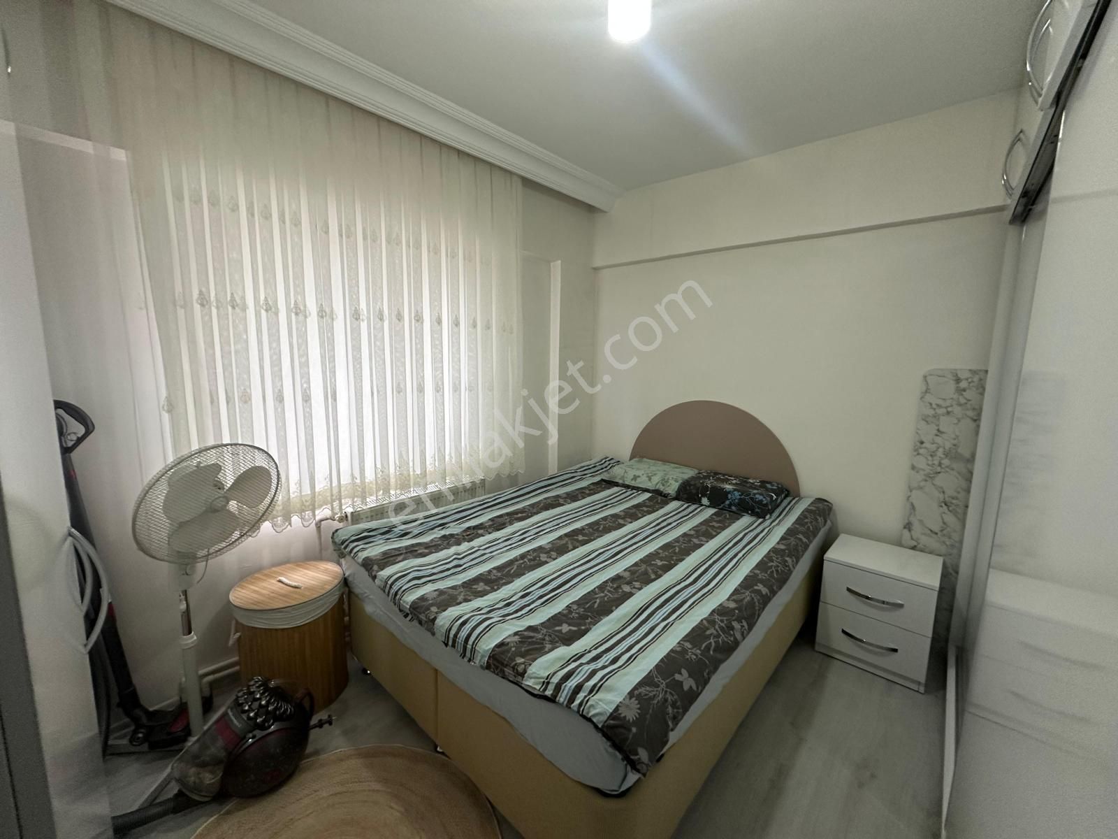 Pursaklar Mehmet Zengin Emlak'tan Merkez Mah. 2.kat 3+1 3 Cepheli Yapılı Masrafsız Daire - Görsel 22