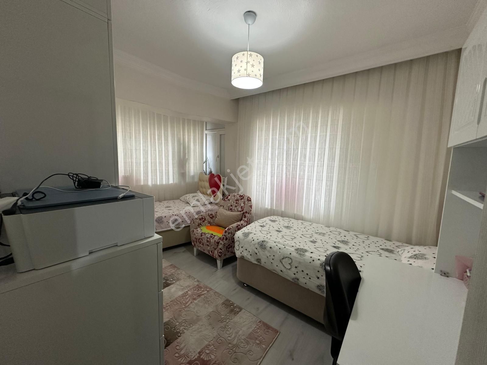 Pursaklar Mehmet Zengin Emlak'tan Merkez Mah. 2.kat 3+1 3 Cepheli Yapılı Masrafsız Daire - Görsel 19