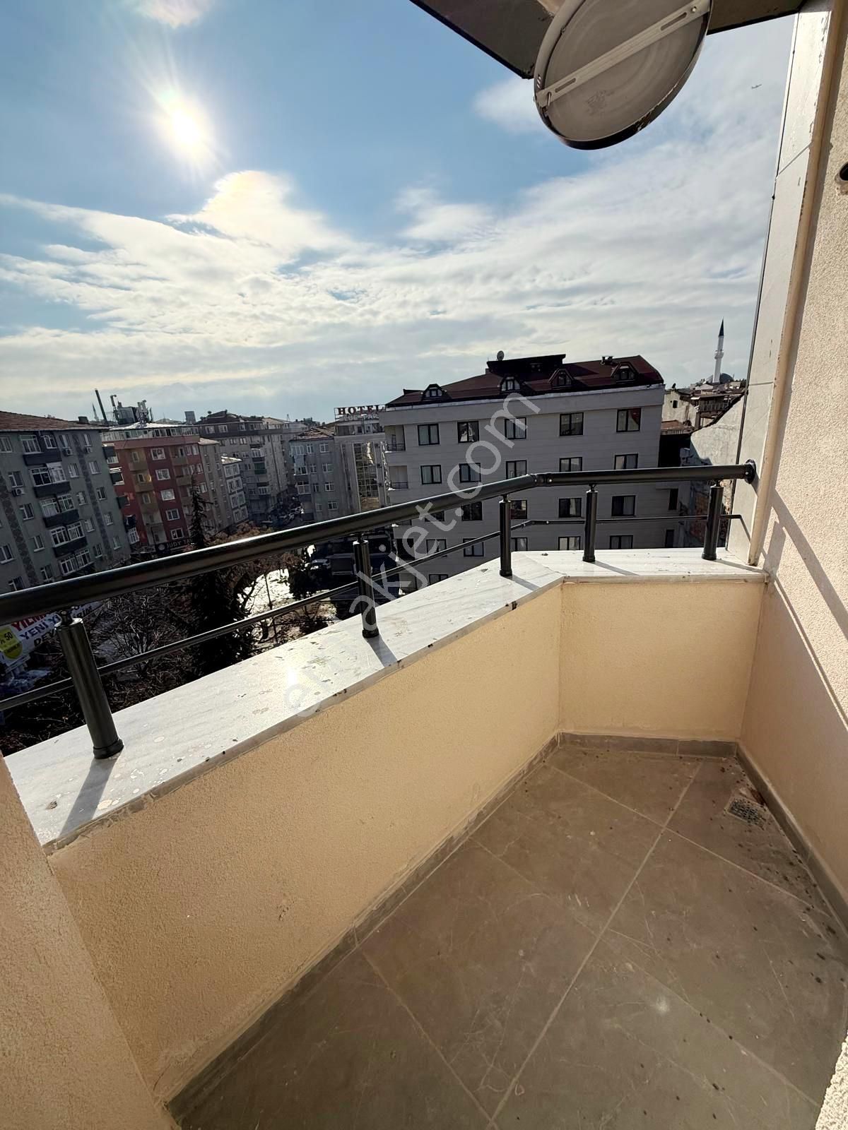 Merkezi Konumda Cadde Üzeri Sıfır 3+1 Ara Kat Satılık Daire - Görsel 12