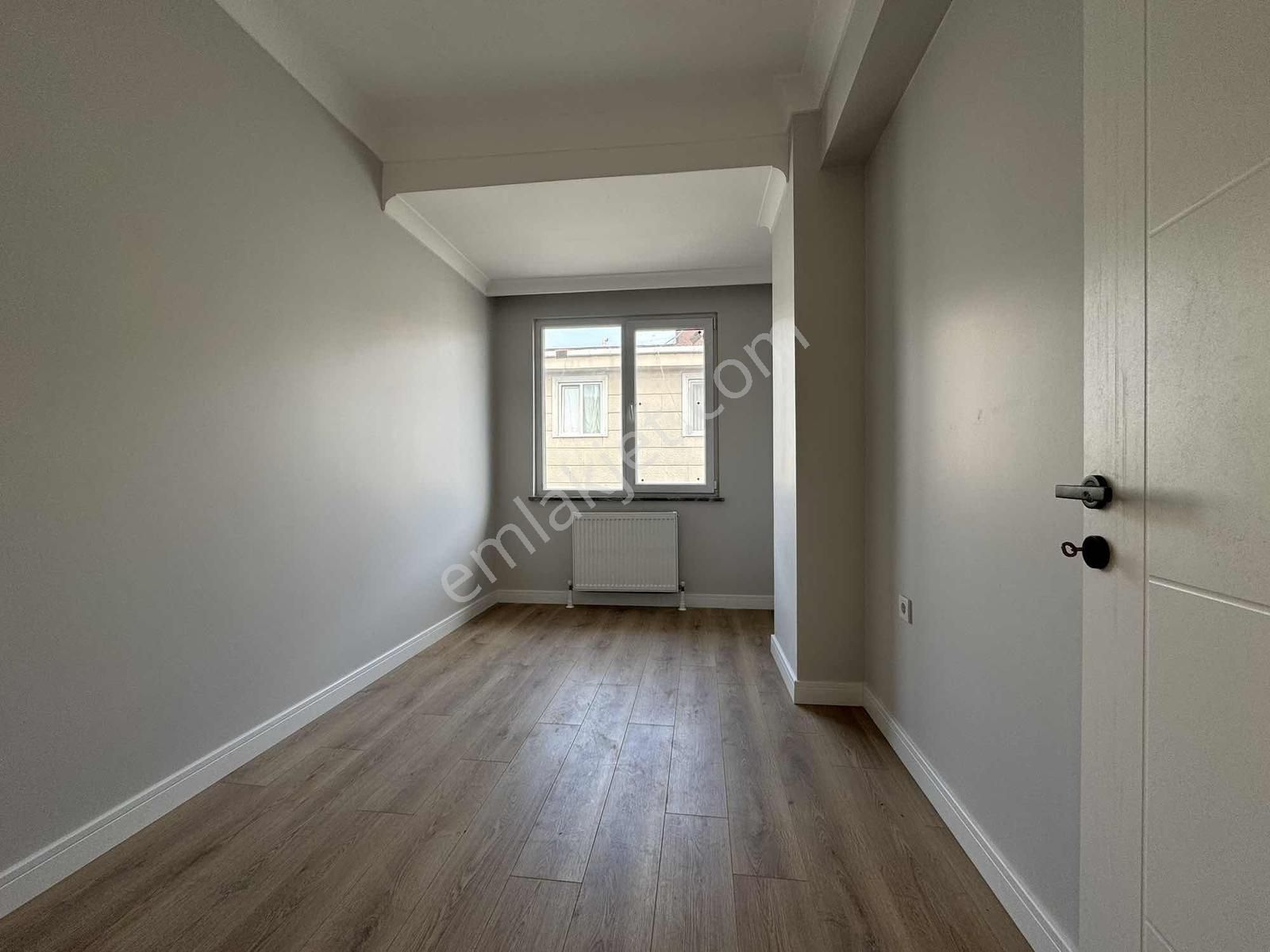 %50 Kredi Fırsat Metrobüse+e5 10dk 2+1 Sıfır Bina Lüx Daire - Görsel 4