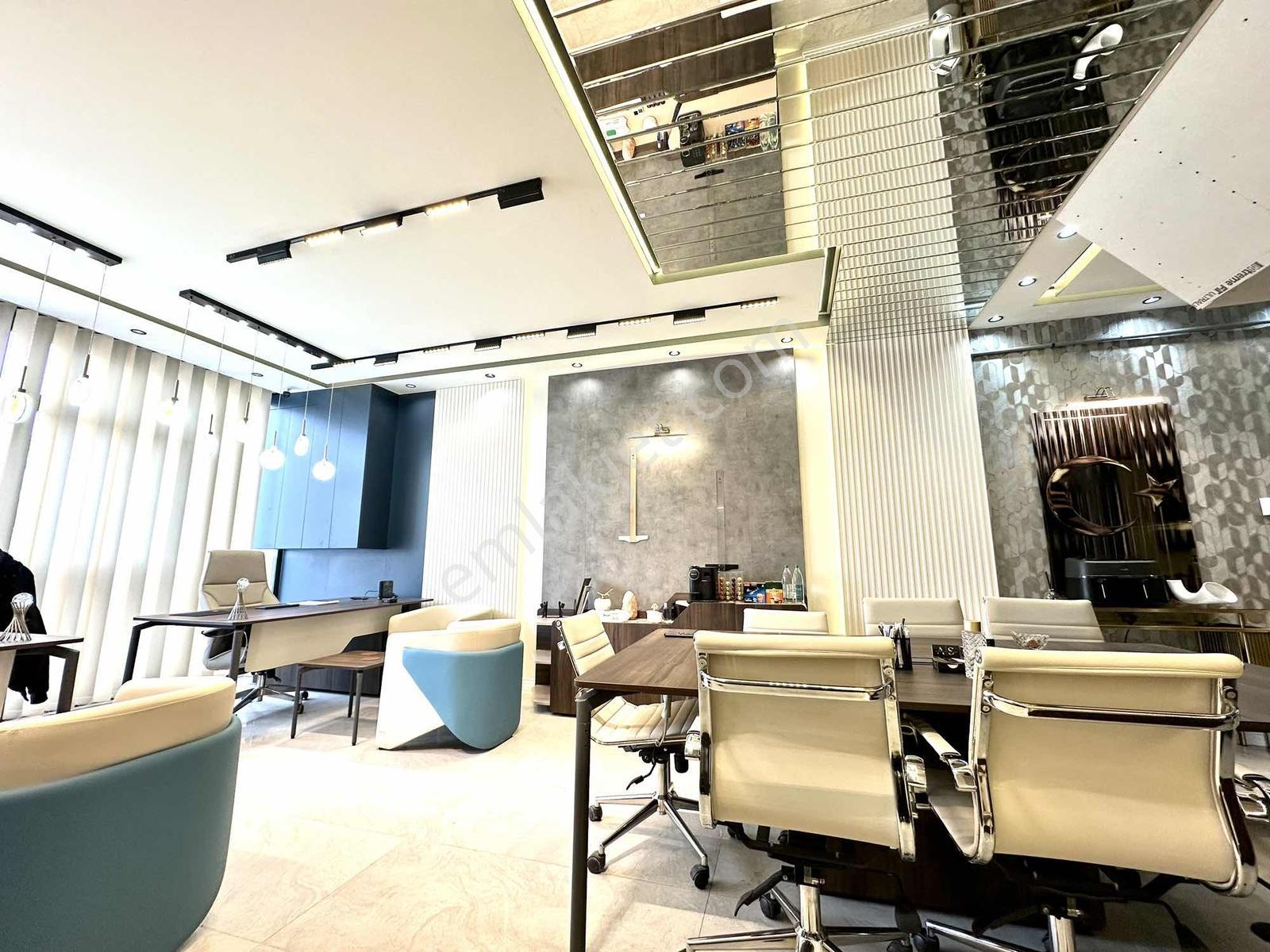 Özel Tasarımlı, Eşyalı, Kullanıma Hazır-devren Kiralık Ofis - Görsel 16