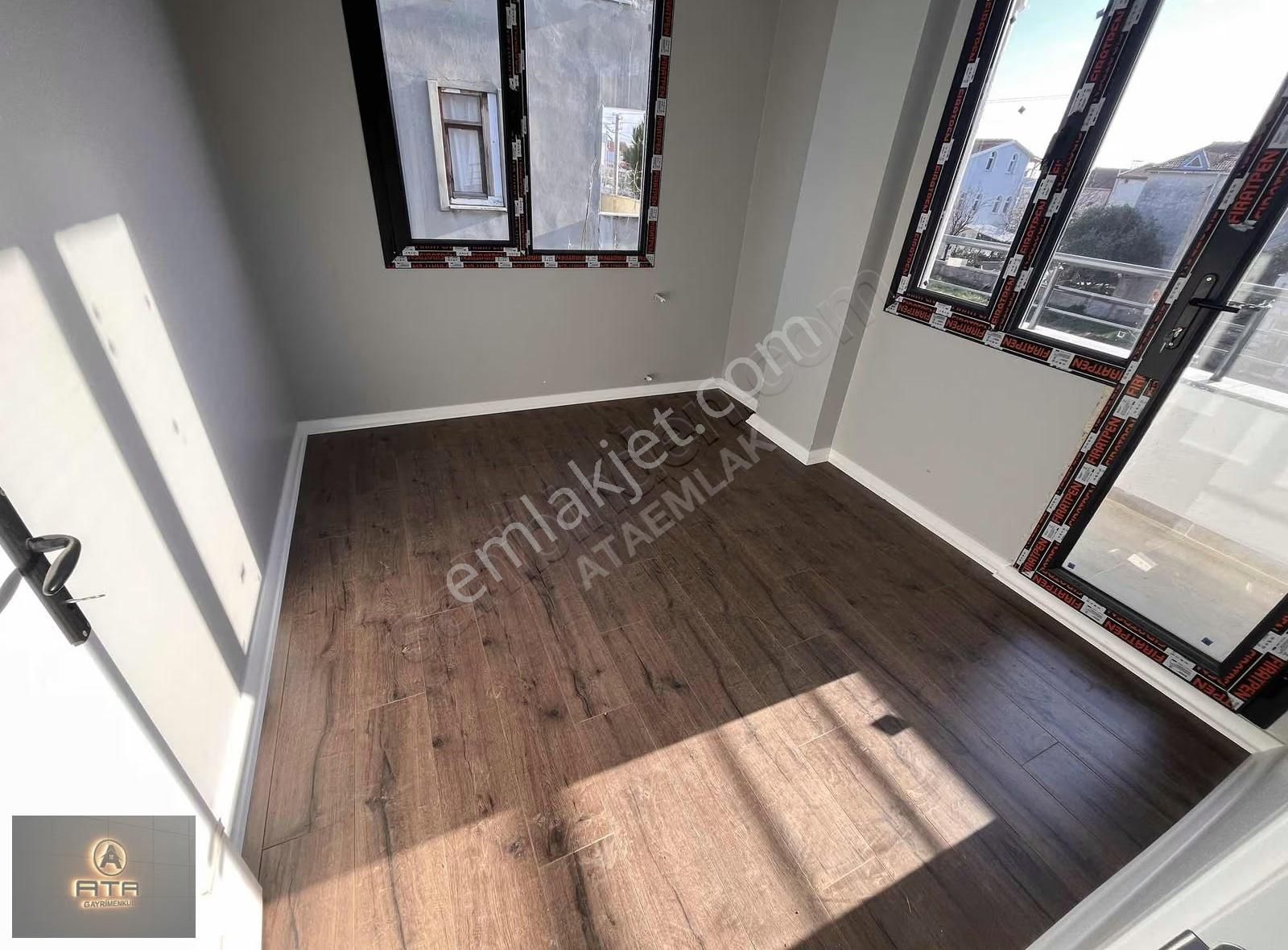 Ata Gayrimenkul,den Cadeye Cephe 2+1 Geniş Bahçeli Villa - Görsel 2