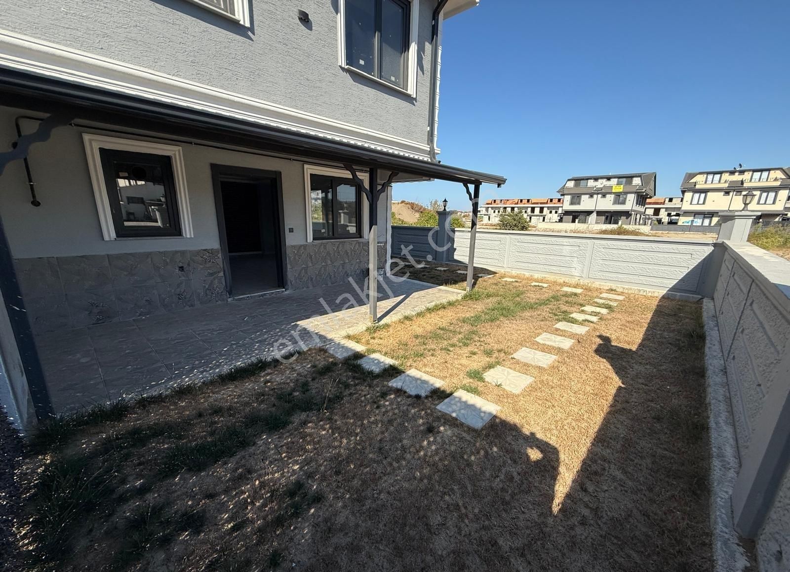 Kocaalide Denize Çok Yakın Fırsat Villa... - Görsel 18