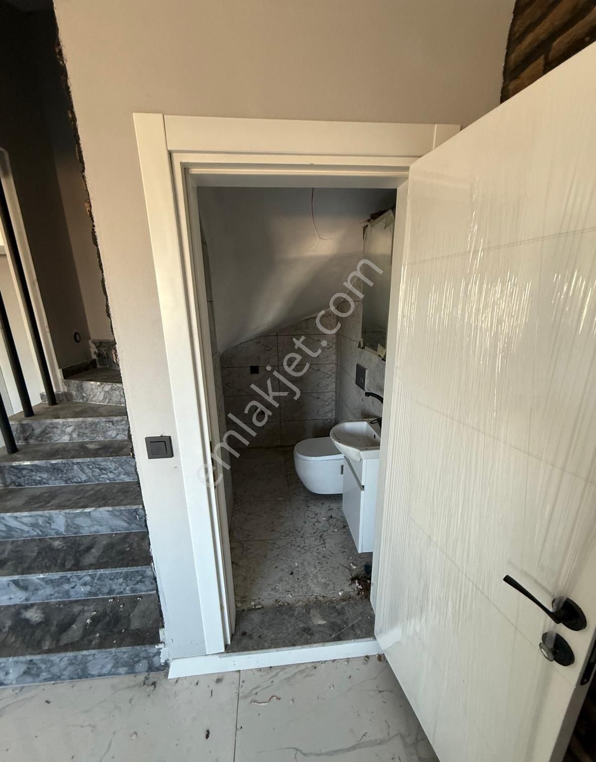 Kocaalide Denize Çok Yakın Fırsat Villa... - Görsel 16