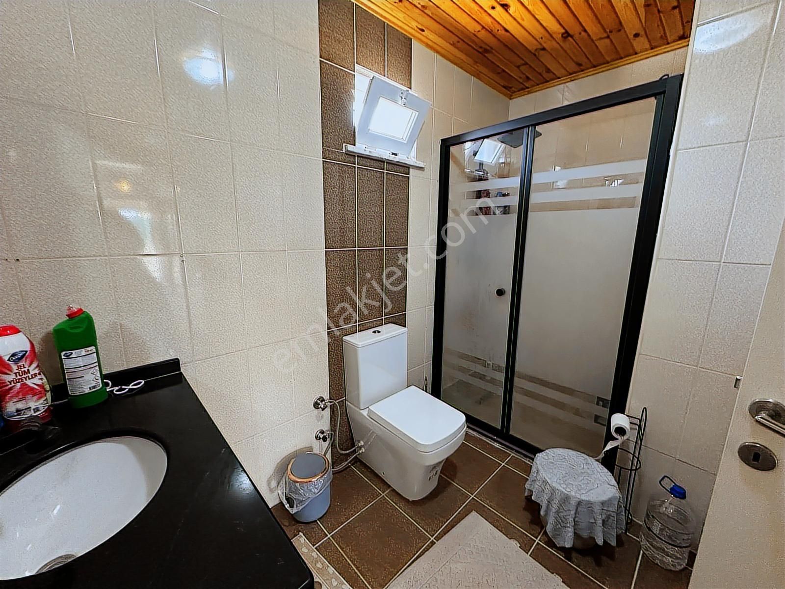 Kocaeli Derince Tahtalı Göletinde Ultra Lüx Havuzlu Müstakil Ev - Görsel 6