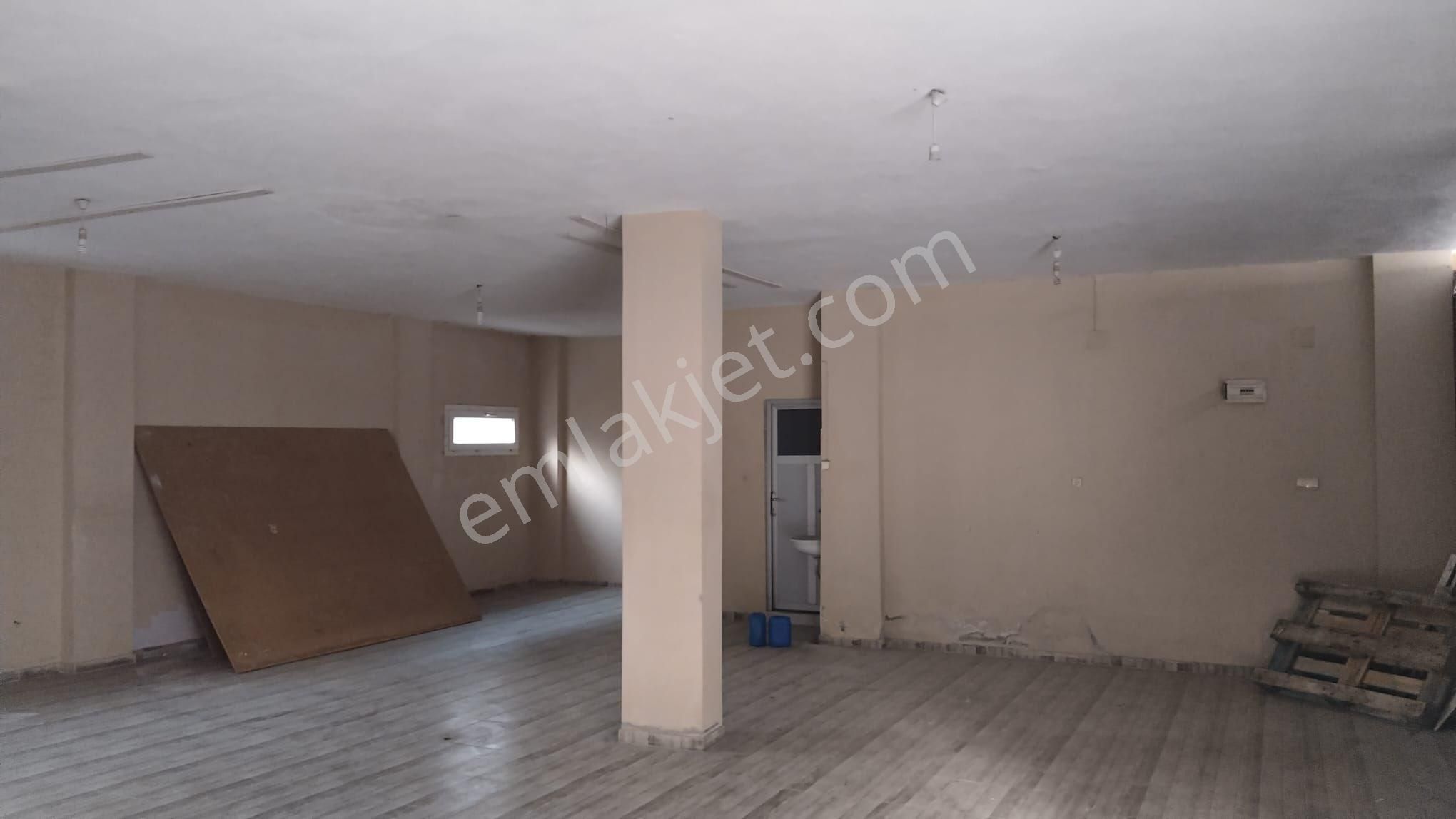 Yeşiloba Mahallesi’nde 100 M² Kiralık Dükkan