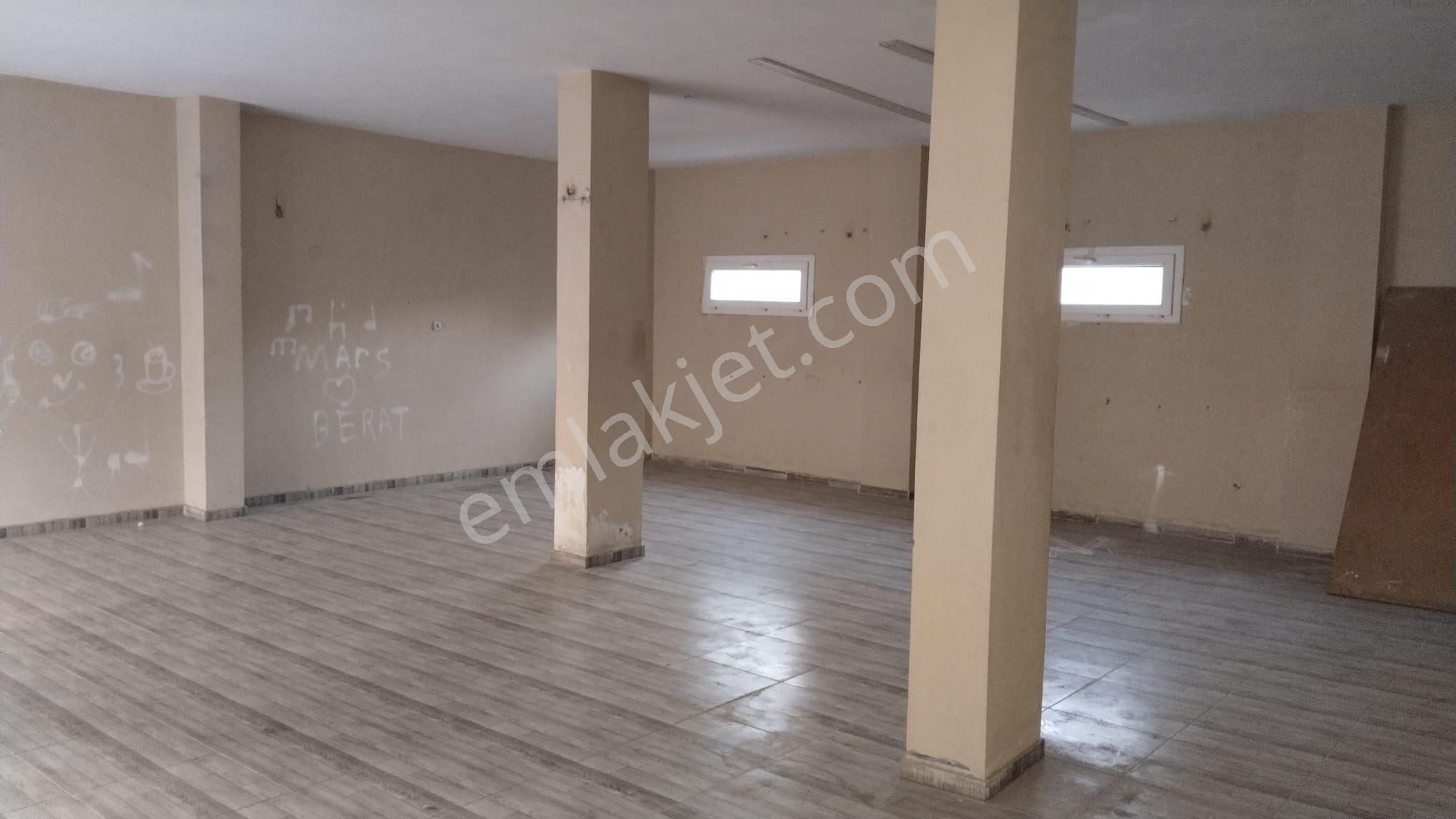 Yeşiloba Mahallesi’nde 100 M² Kiralık Dükkan - Görsel 4