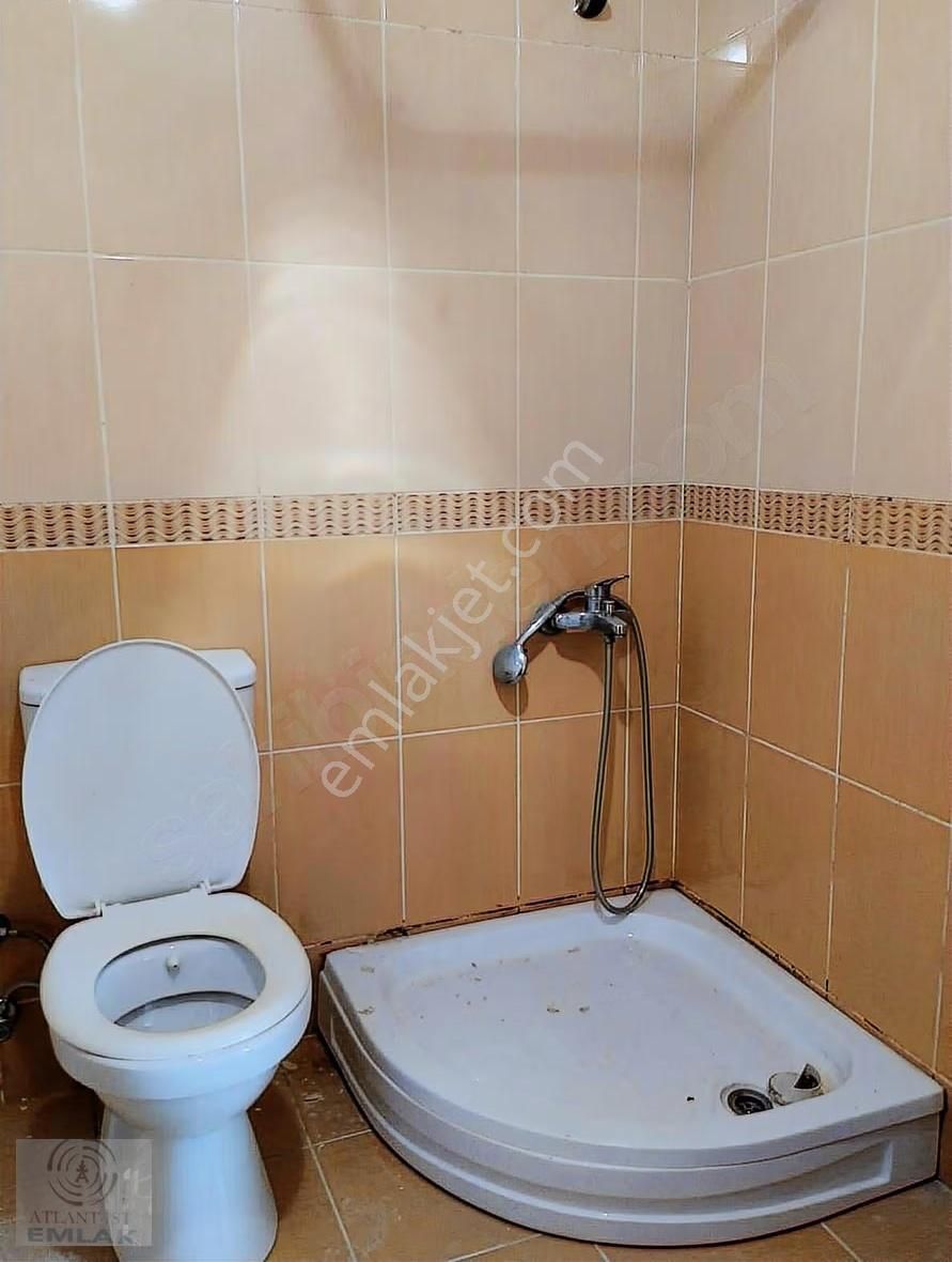 Kayışdağı Dörtyol Işıklarda Bakımlı Kombili Kapalı Mutfaklı - Görsel 14