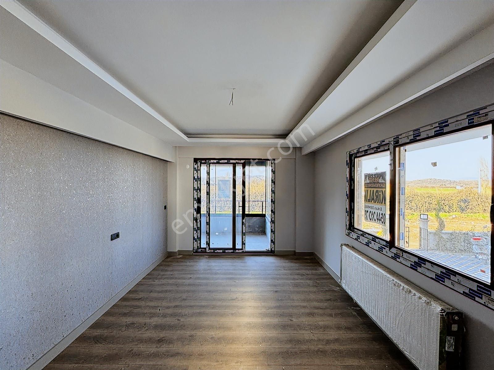 Kent Gayrimenkul'den Fatih'te Kiralık 2+1 Mükemmel Daire - Görsel 10