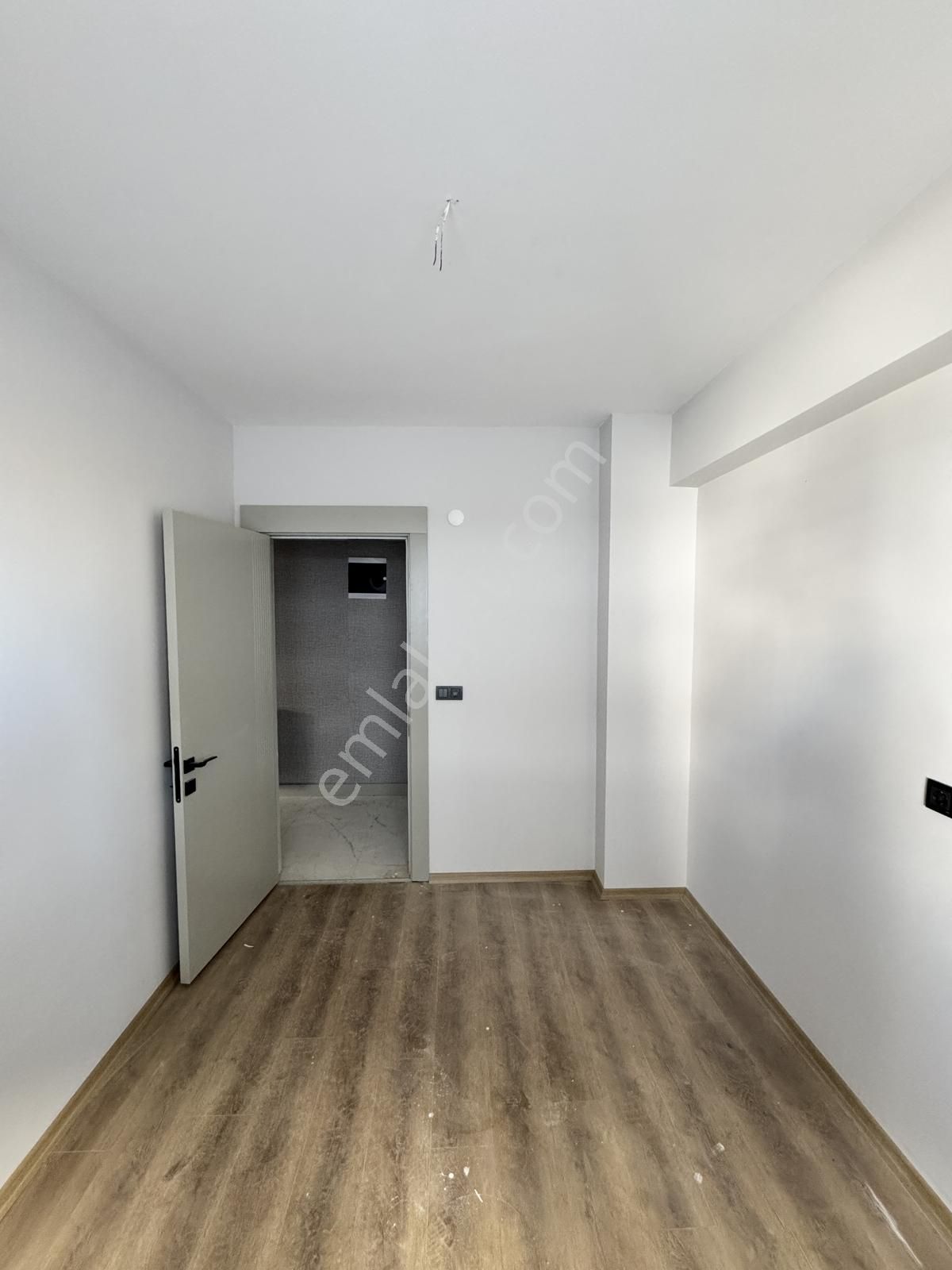 Kent Gayrimenkul'den Fatih'te Kiralık 2+1 Mükemmel Daire - Görsel 4