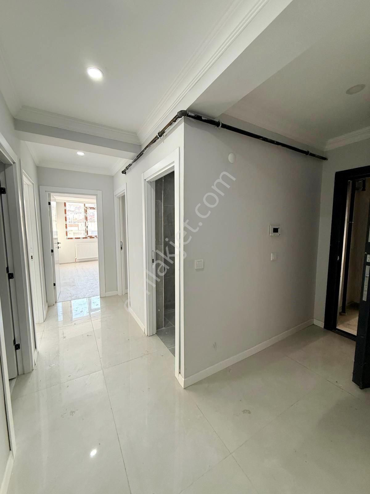 Merkezi Konumda Cadde Üzeri Sıfır 3+1 Ara Kat Satılık Daire - Görsel 10