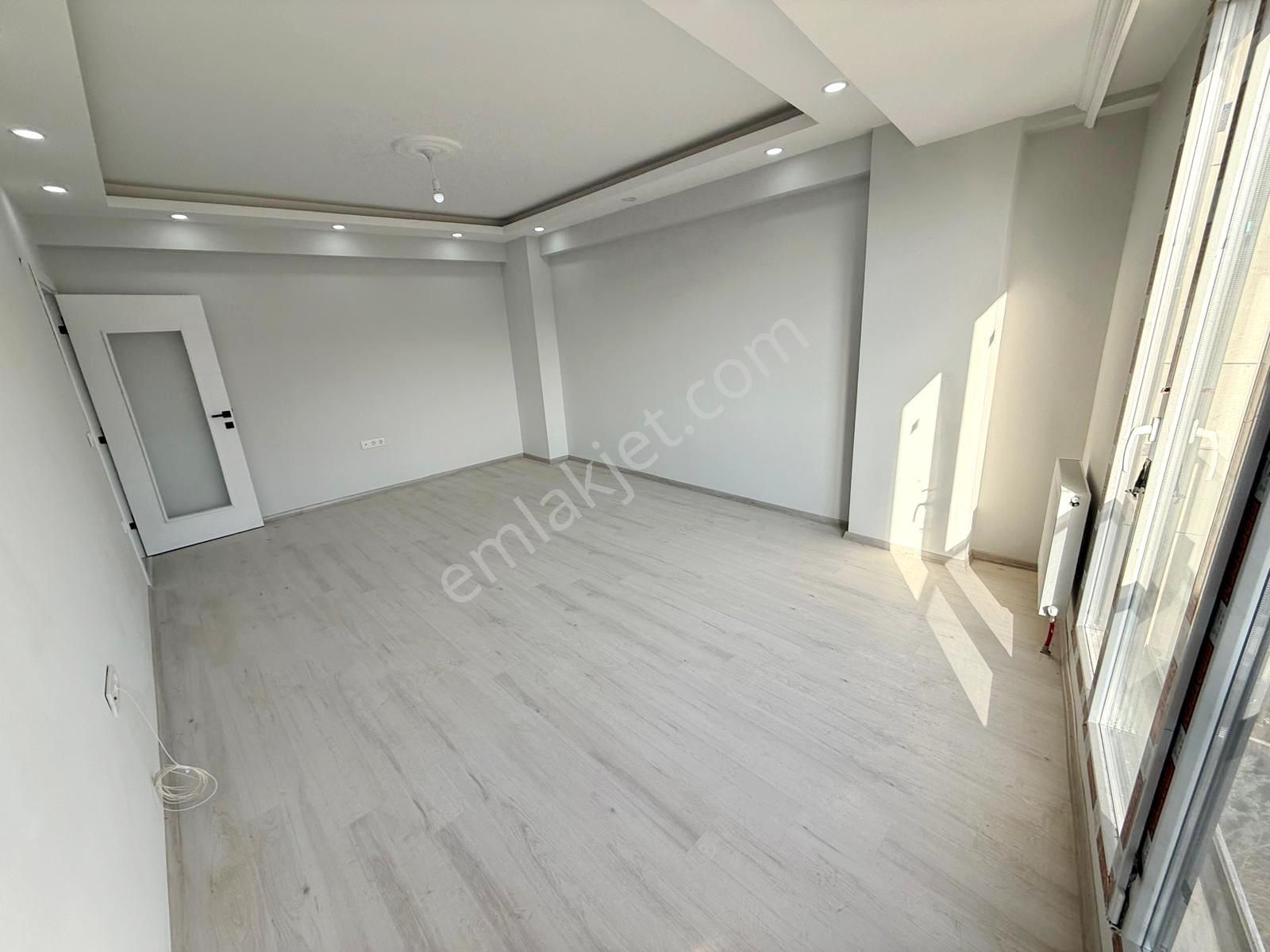 Merkezi Konumda Cadde Üzeri Sıfır 3+1 Ara Kat Satılık Daire - Görsel 4