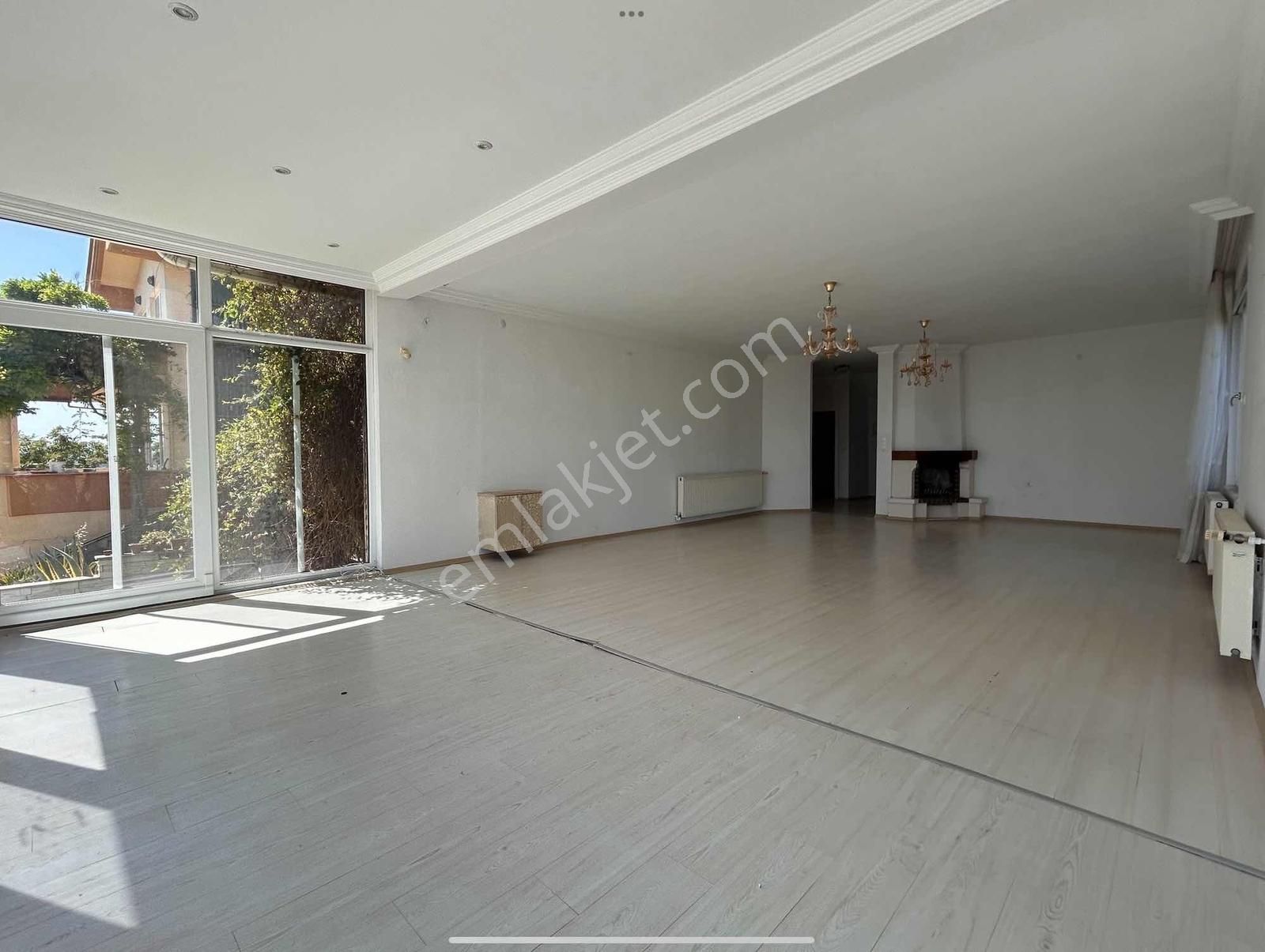 Bademli Mürselde Doğa İçinde Geniş Bahçeli 5+1 Villa - Görsel 7