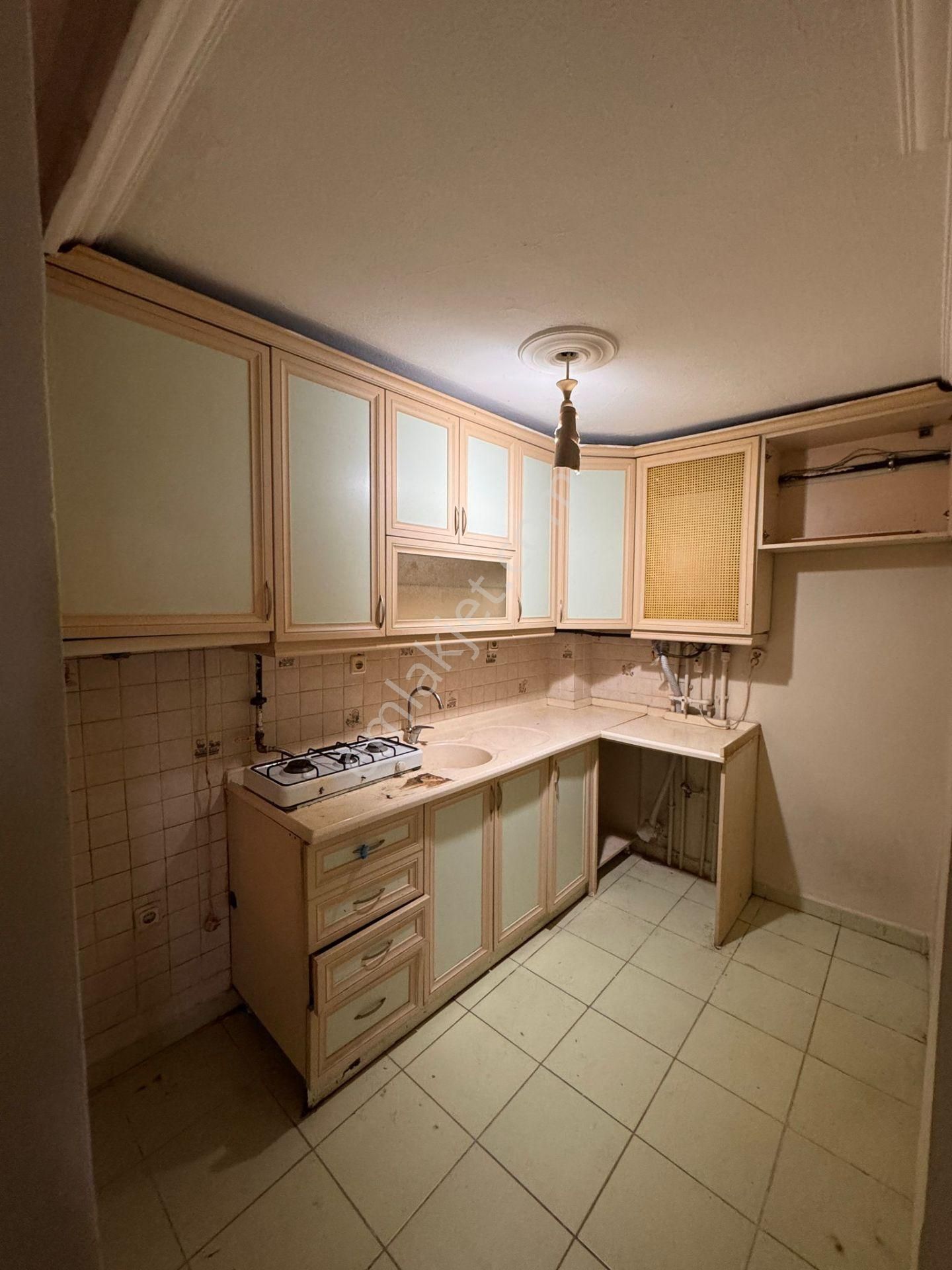 Osmangazi Fatih Mahallesinde 2+1 Kiralık Daire - Görsel 9