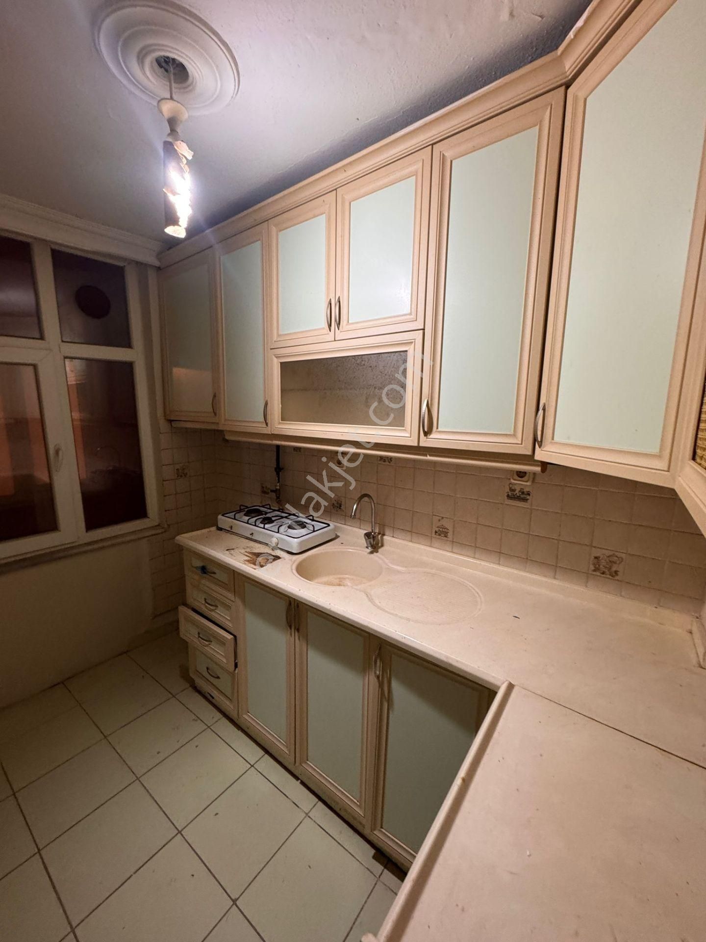 Osmangazi Fatih Mahallesinde 2+1 Kiralık Daire - Görsel 7