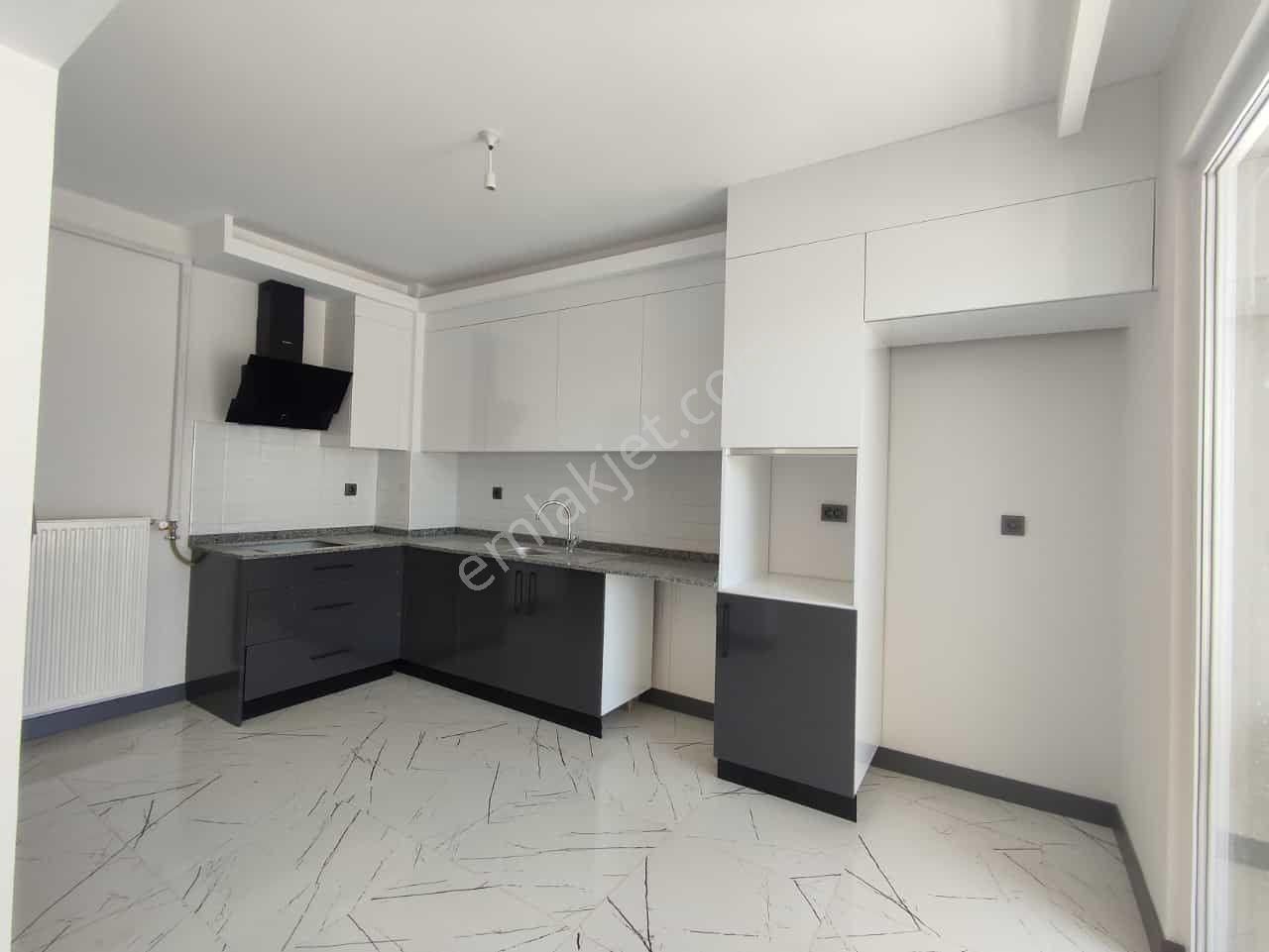 Pratik Den// Tapulu, Borçsuz, Hemen Otur İldem E Dairesi