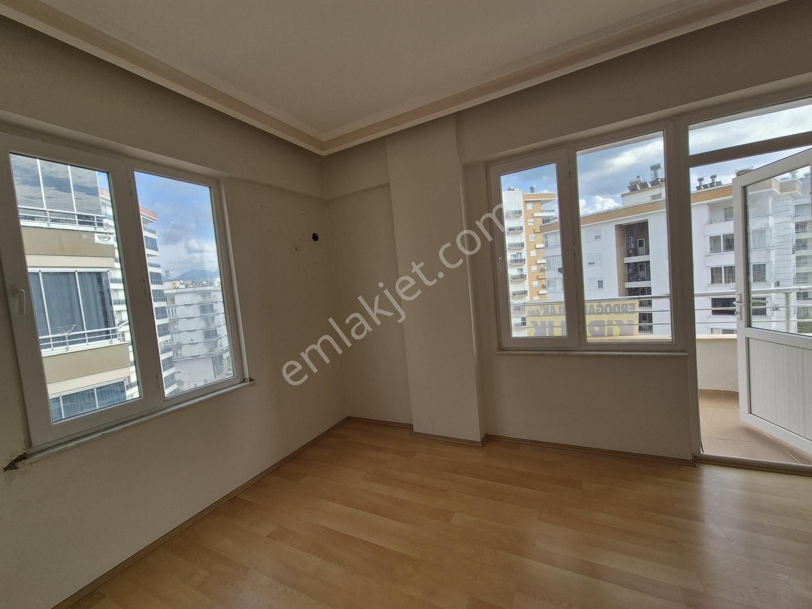 Erdoğan Emlak'tan Ayrı Mutfaklı 75 M2 Netli 2+0 Kiralık Daire - Görsel 11