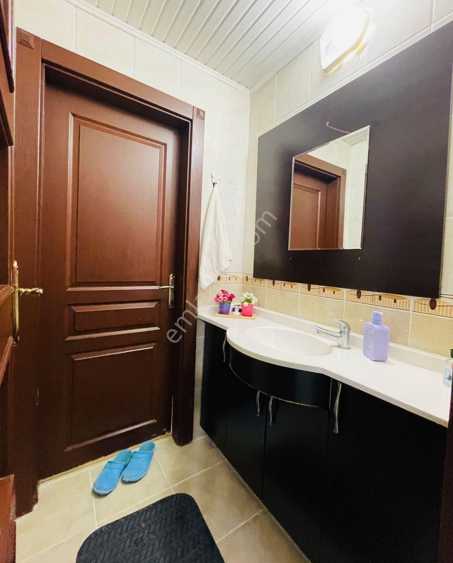 Arslan Mülk Ofisi // İldem 4'te Tranvay Yanı 3+1 İçi Full Yapılı Satılık Daire - Görsel 11