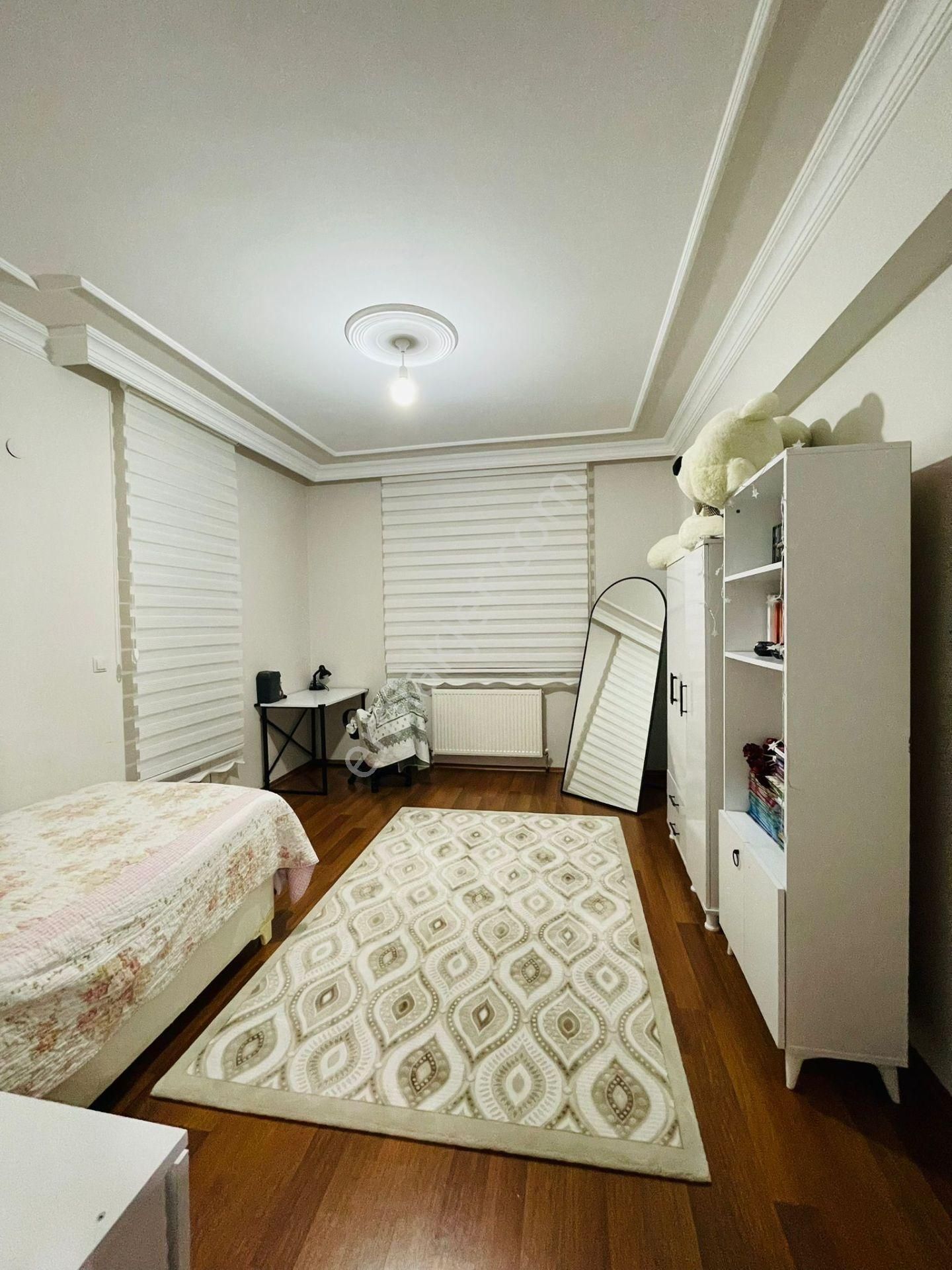 Arslan Mülk Ofisi // İldem 4'te Tranvay Yanı 3+1 İçi Full Yapılı Satılık Daire - Görsel 13