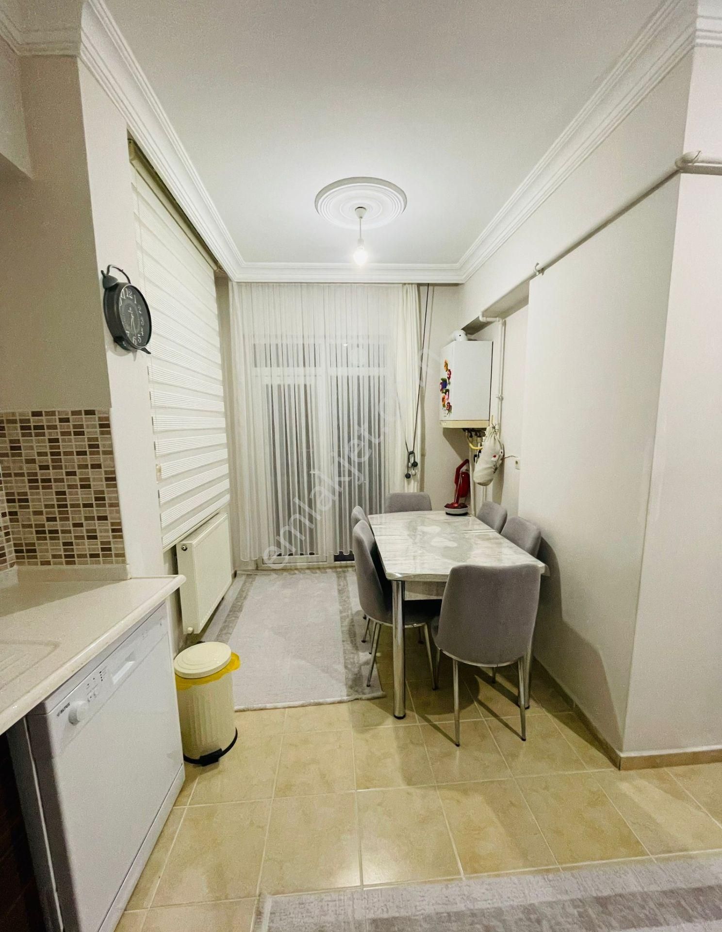 Arslan Mülk Ofisi // İldem 4'te Tranvay Yanı 3+1 İçi Full Yapılı Satılık Daire - Görsel 3