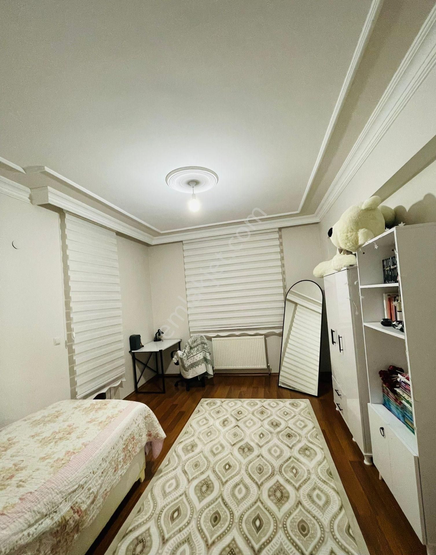 Arslan Mülk Ofisi // İldem 4'te Tranvay Yanı 3+1 İçi Full Yapılı Satılık Daire - Görsel 8