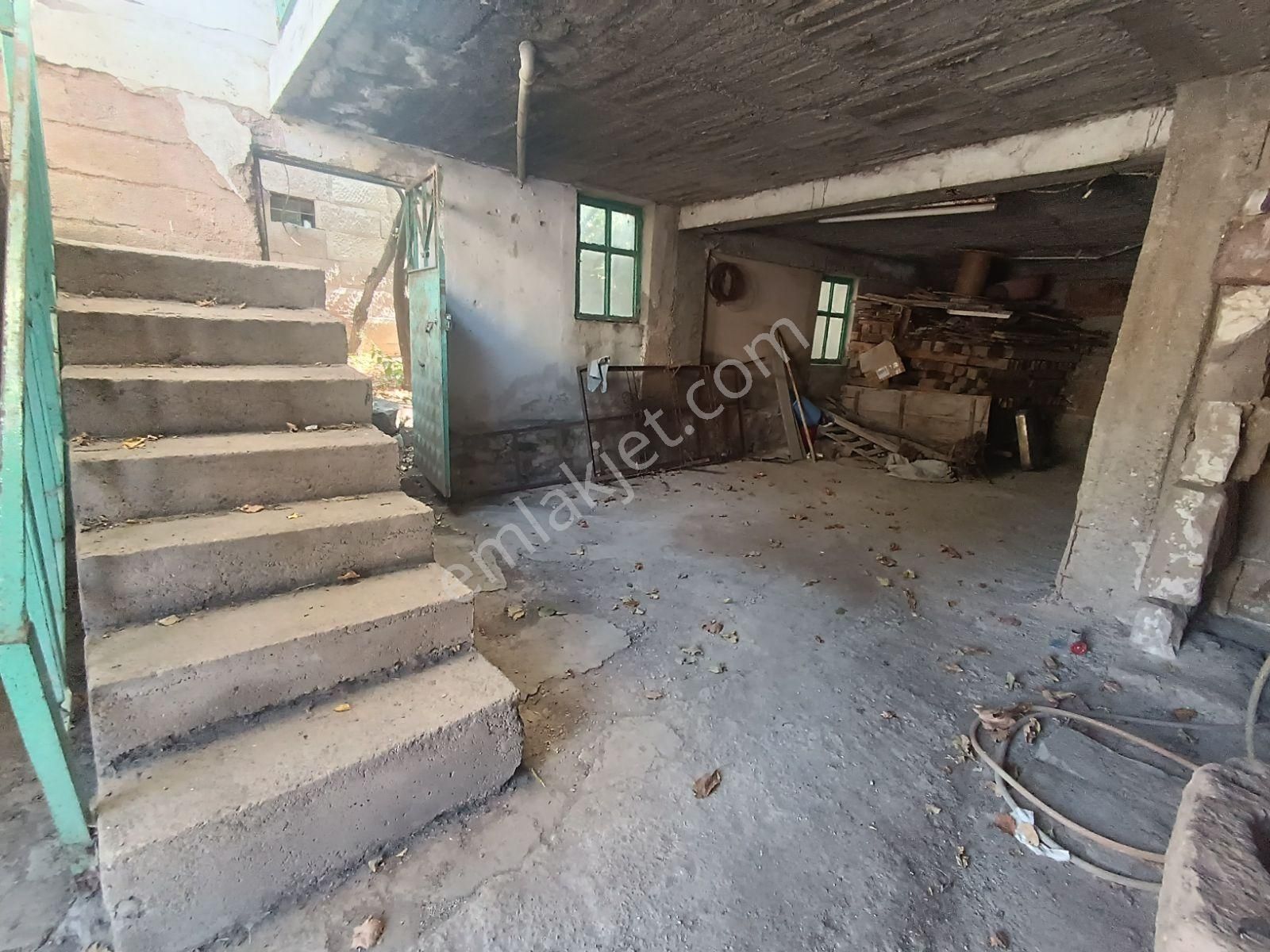 Pratik Den// Ağırnas Da Satlık Tarihi Taş Ev Cadde Üstü - Görsel 26