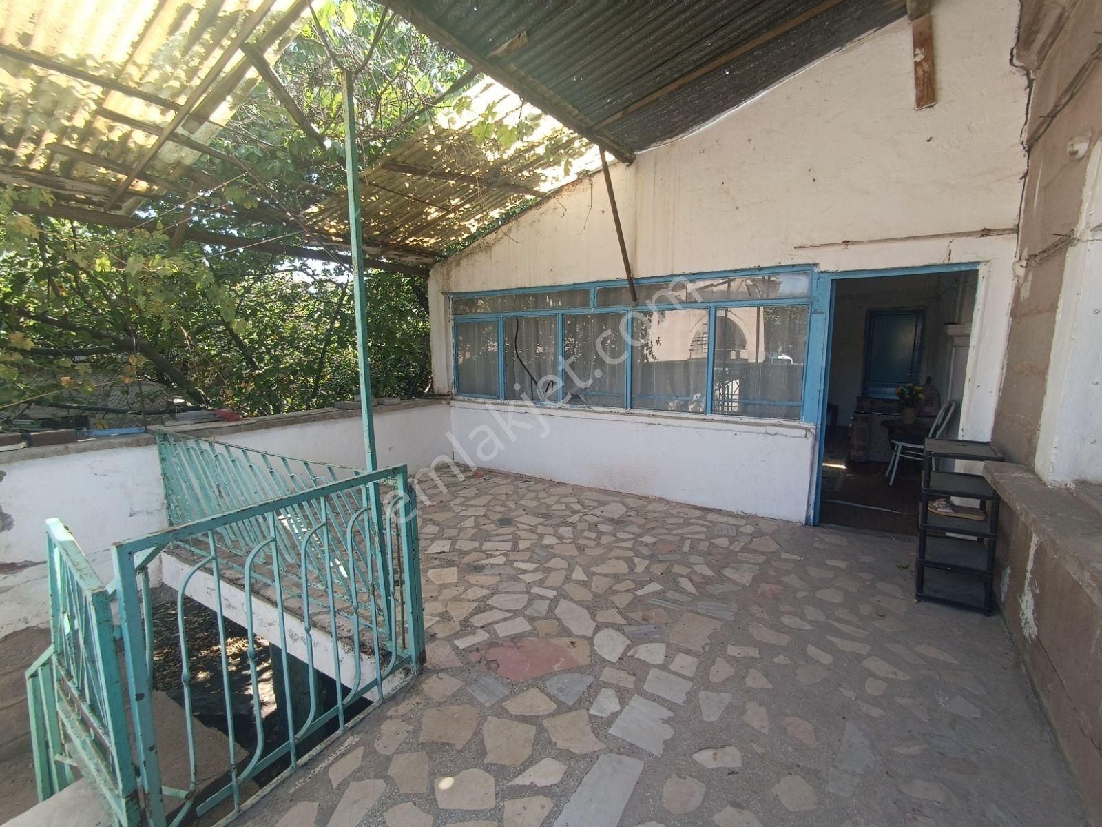 Pratik Den// Ağırnas Da Satlık Tarihi Taş Ev Cadde Üstü - Görsel 19