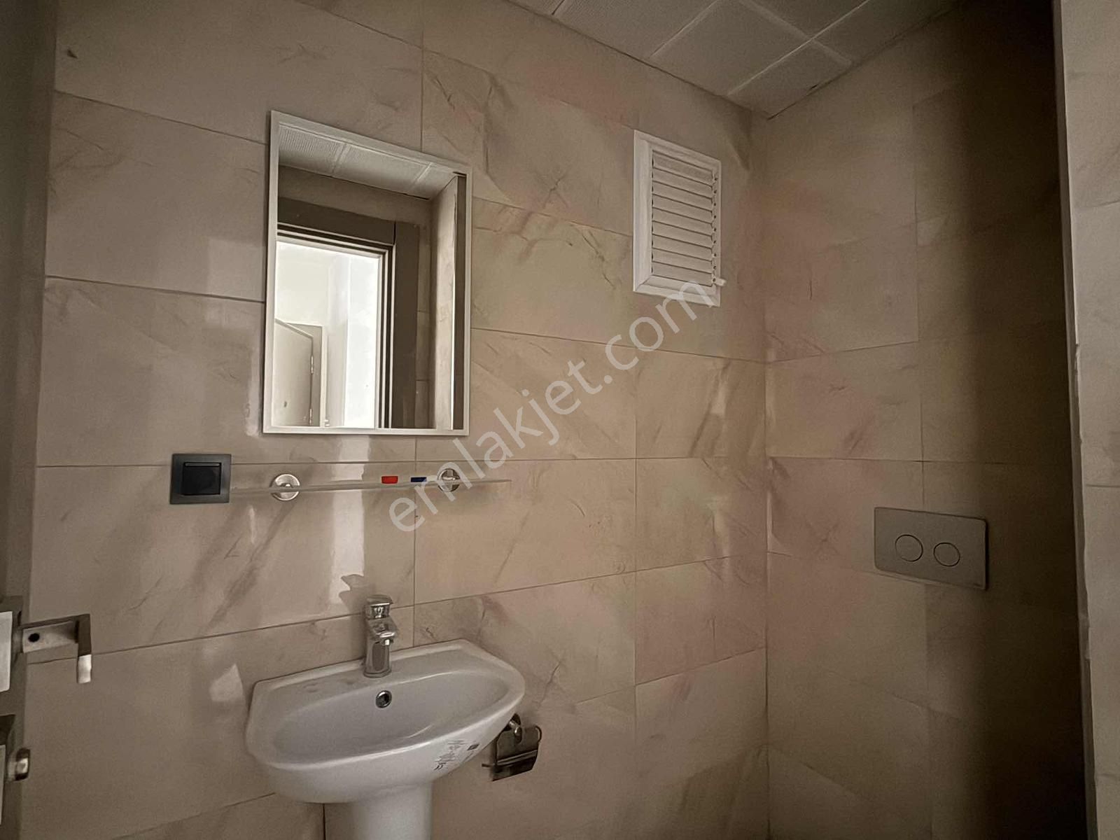 İndere Toki Kiralık 3+1 Sıfır Daire Ana Yola 200 Mt Mesafede - Görsel 2