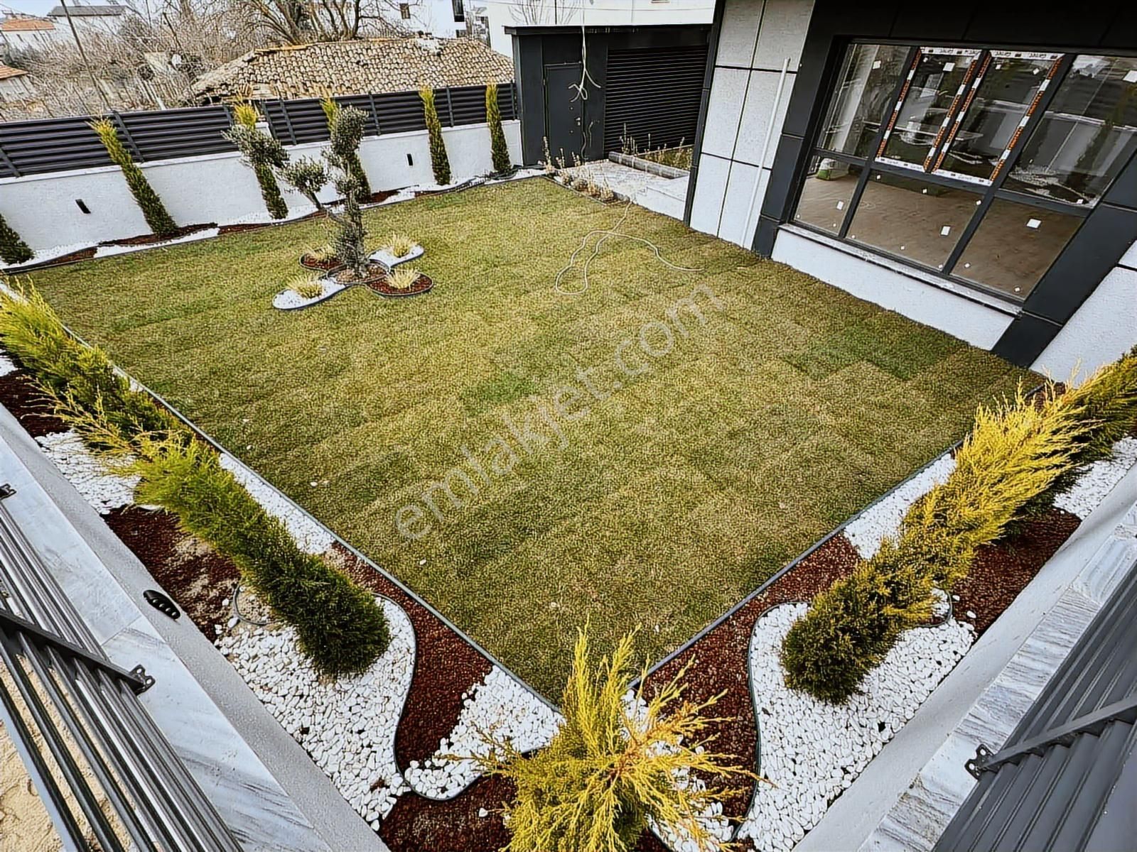 -mega Yapı- Yeniçiftlikte Deniz Manzaralı Emsalsiz 4+1 Lüx Villa - Görsel 7