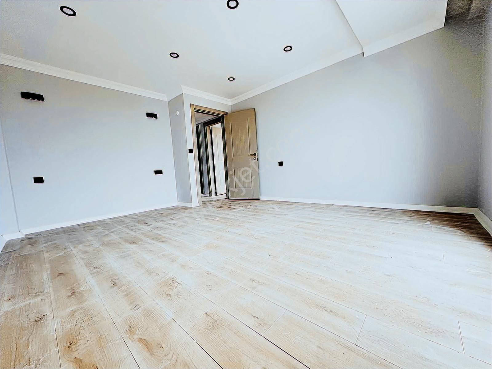 -mega Yapı- Yeniçiftlikte Deniz Manzaralı Emsalsiz 4+1 Lüx Villa - Görsel 29